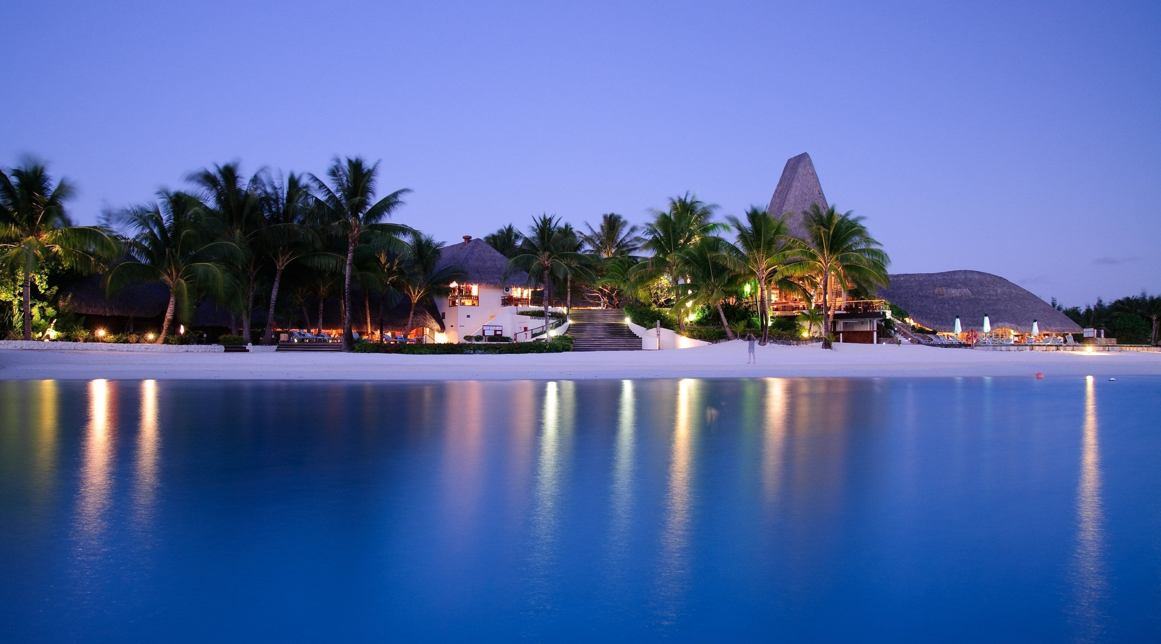 Bora Bora beach, Serene atmosphere, Ethereal beauty, Coastal bliss, 3840x2130 HD Desktop