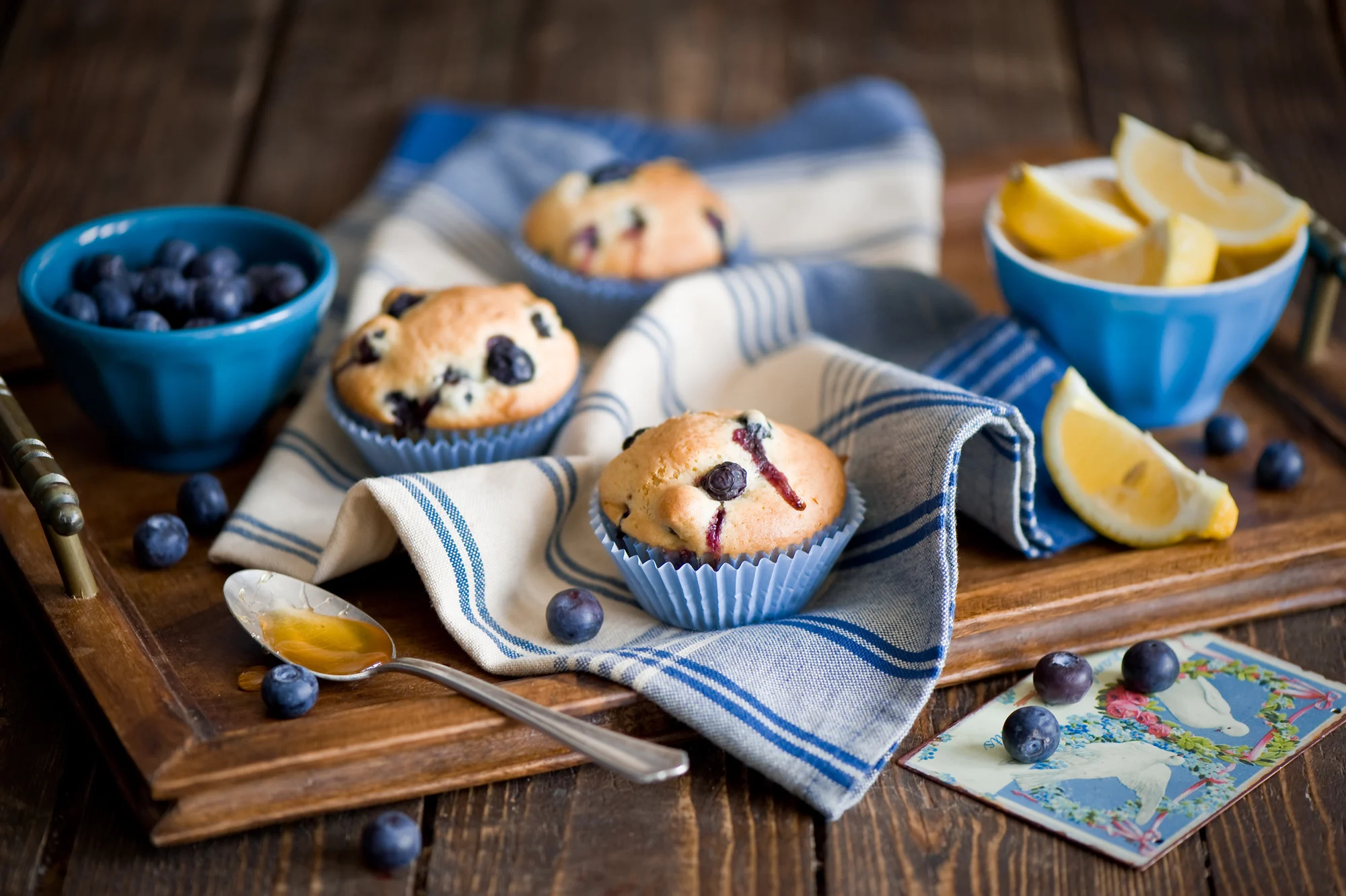 Muffin: Blueberry, Used as a base for creative dessert recipes. 2000x1340 HD Wallpaper.