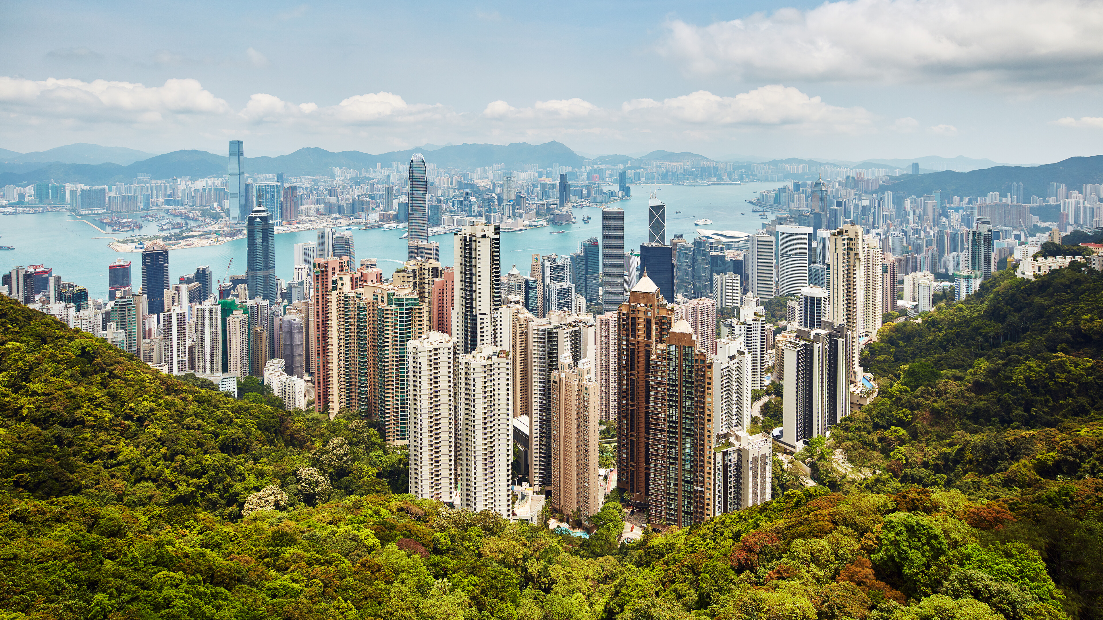Hong Kong: Mount Austin, Viewpoint, Skyscrapers. 3840x2160 4K Wallpaper.