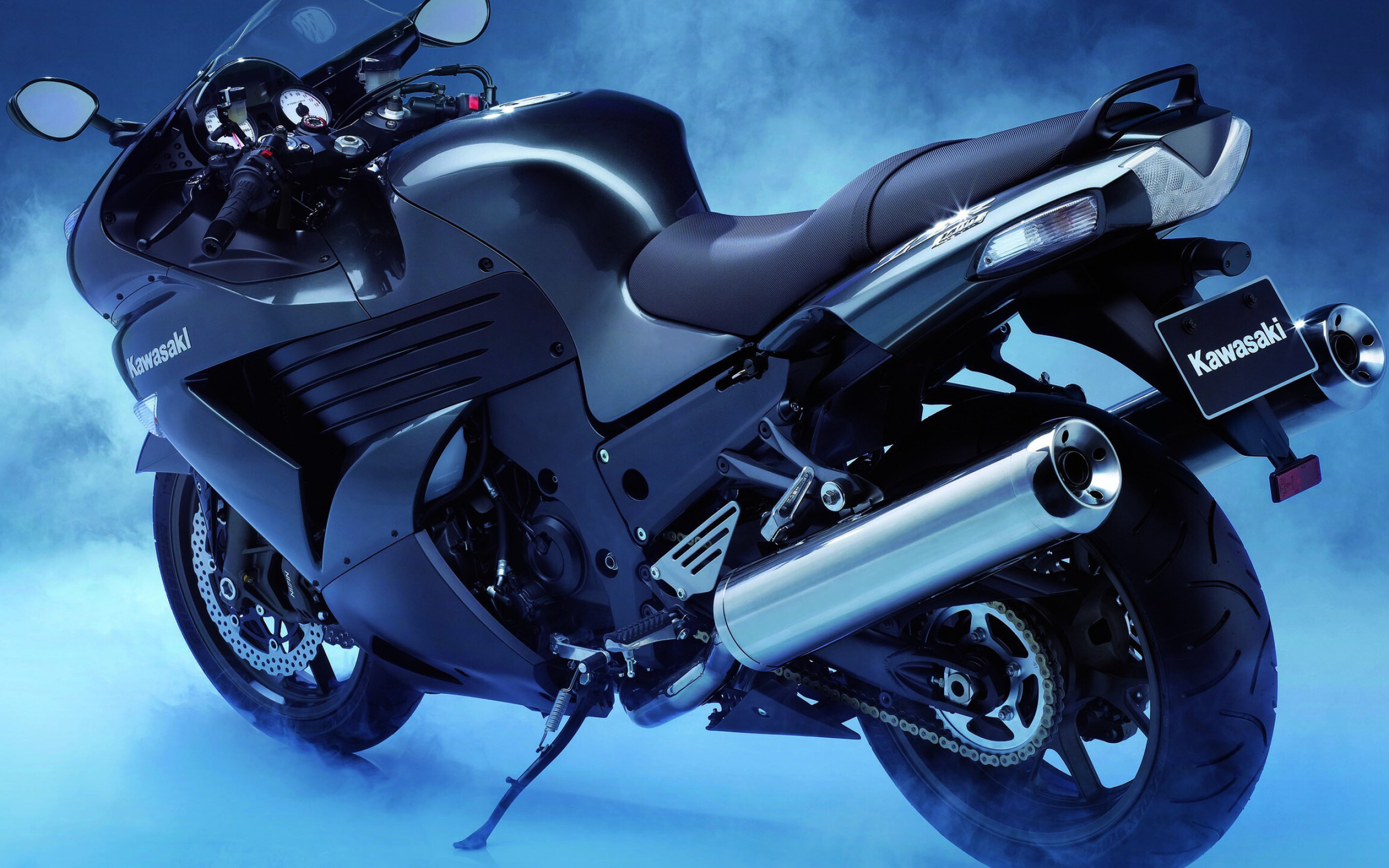 Kawasaki Ninja ZX: ZX-14, Track-focused bike, Motor vehicle. 2560x1600 HD Wallpaper.