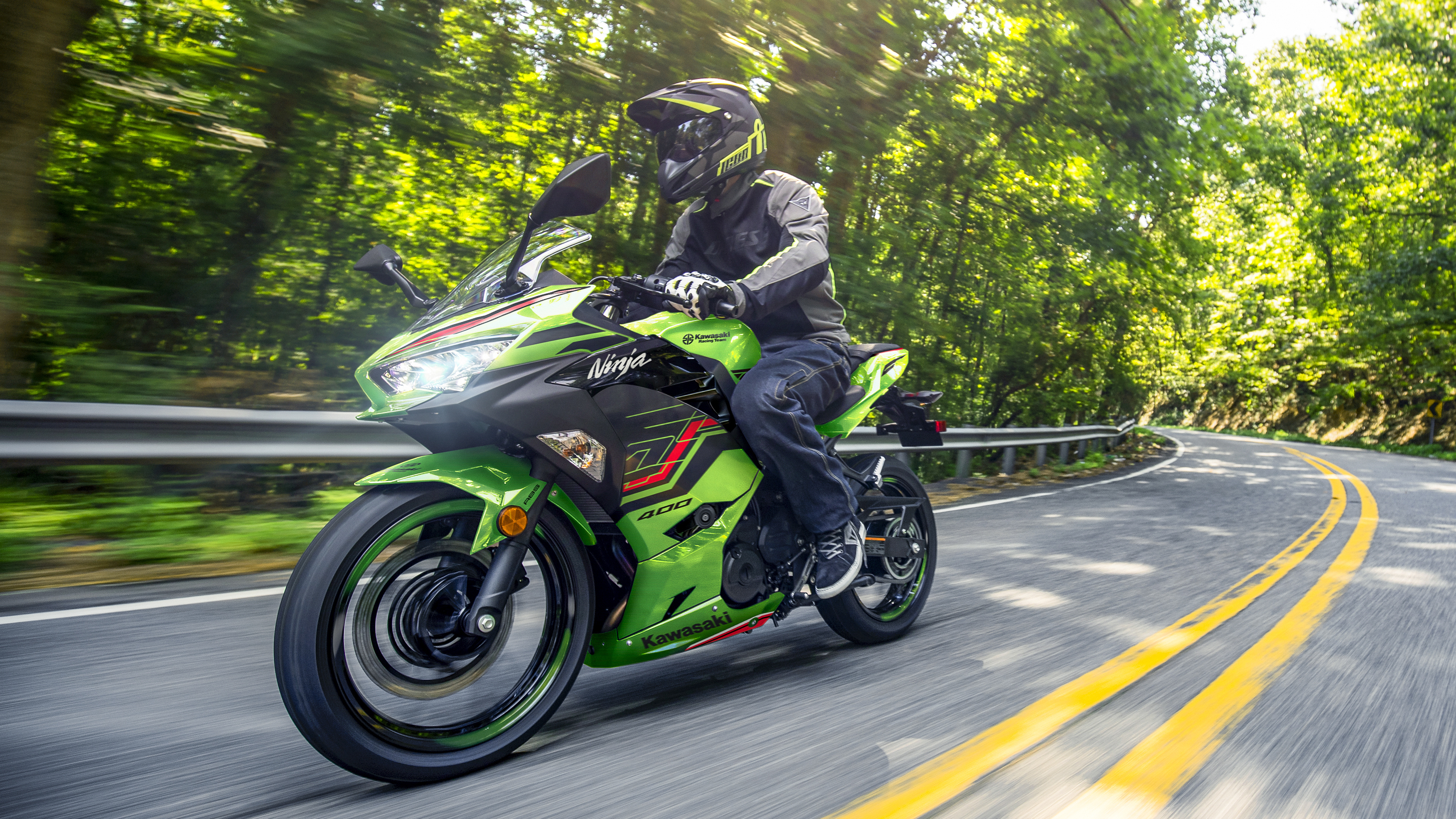 Kawasaki Ninja 400, Latest model, Technical details, Motorcycle enthusiasts, 3840x2160 4K Desktop