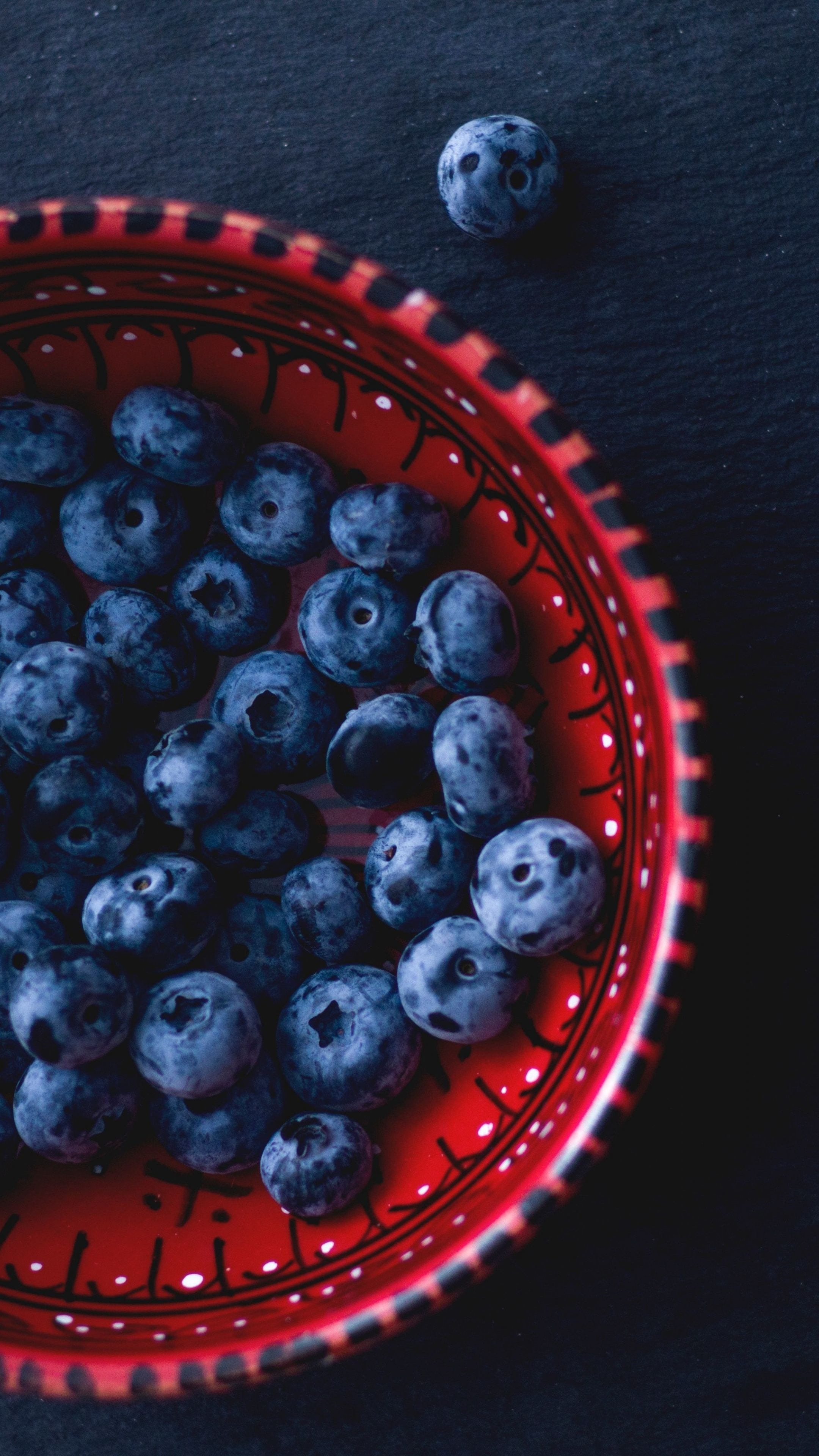 Blueberry bowl wallpaper, Sweet and sour combo, Tempting dessert, Mouth-watering image, 2160x3840 4K Handy