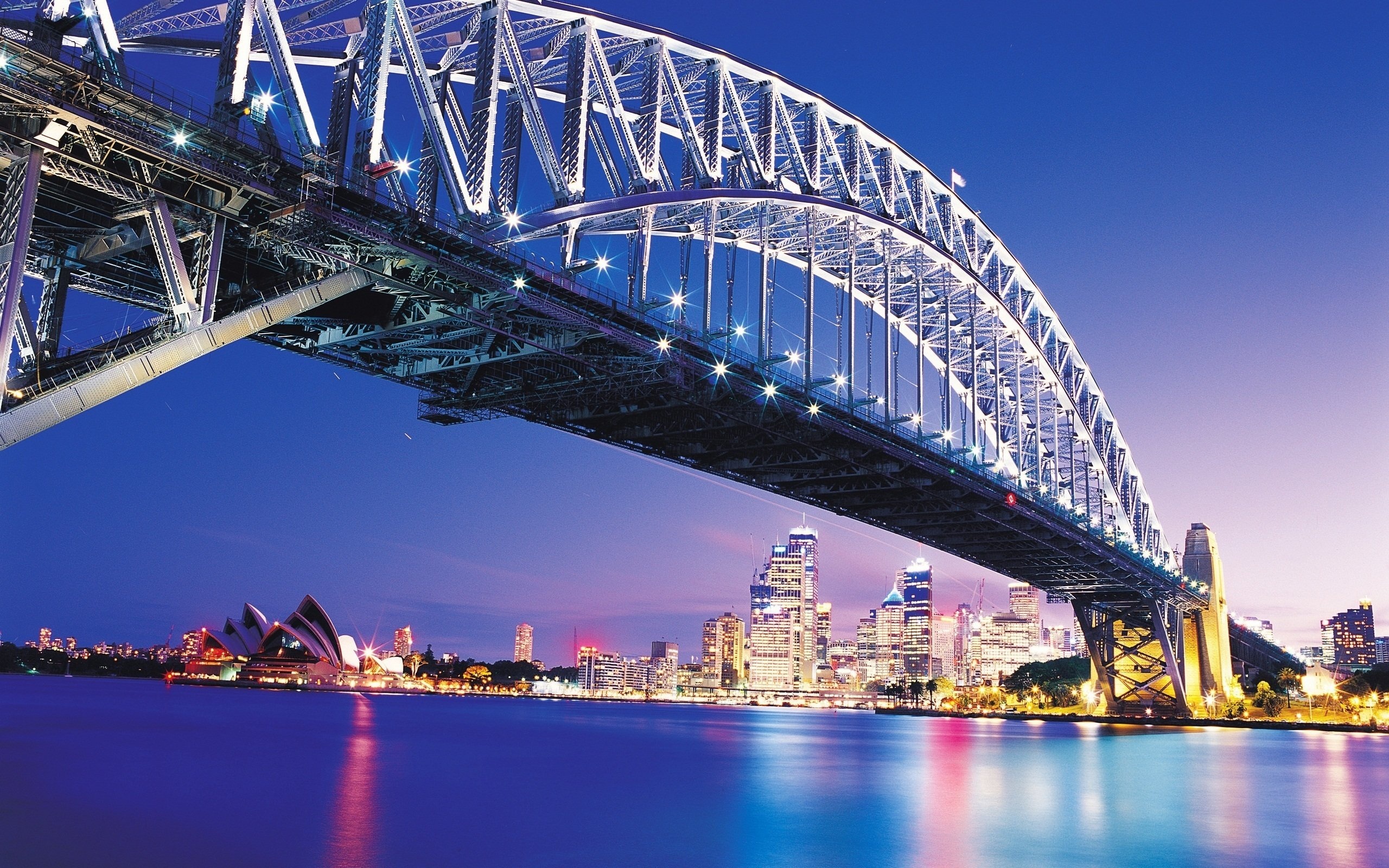 Sydney: Harbour Bridge, known as the “Coathanger” by locals. 2560x1600 HD Wallpaper.