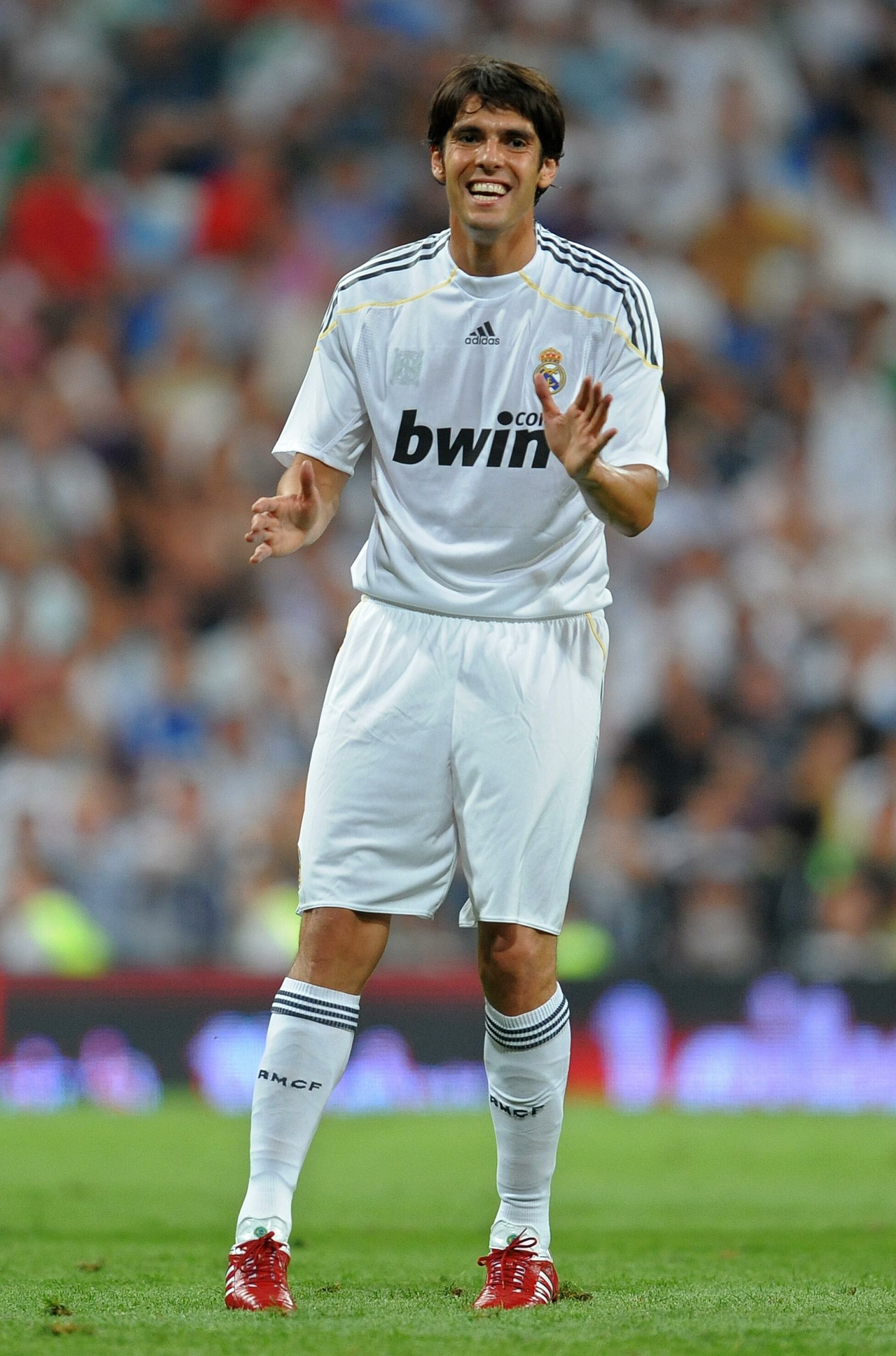 Kaká: Real Madrid, A Brazilian professional footballer who played as an attacking midfielder. 1960x2960 HD Wallpaper.