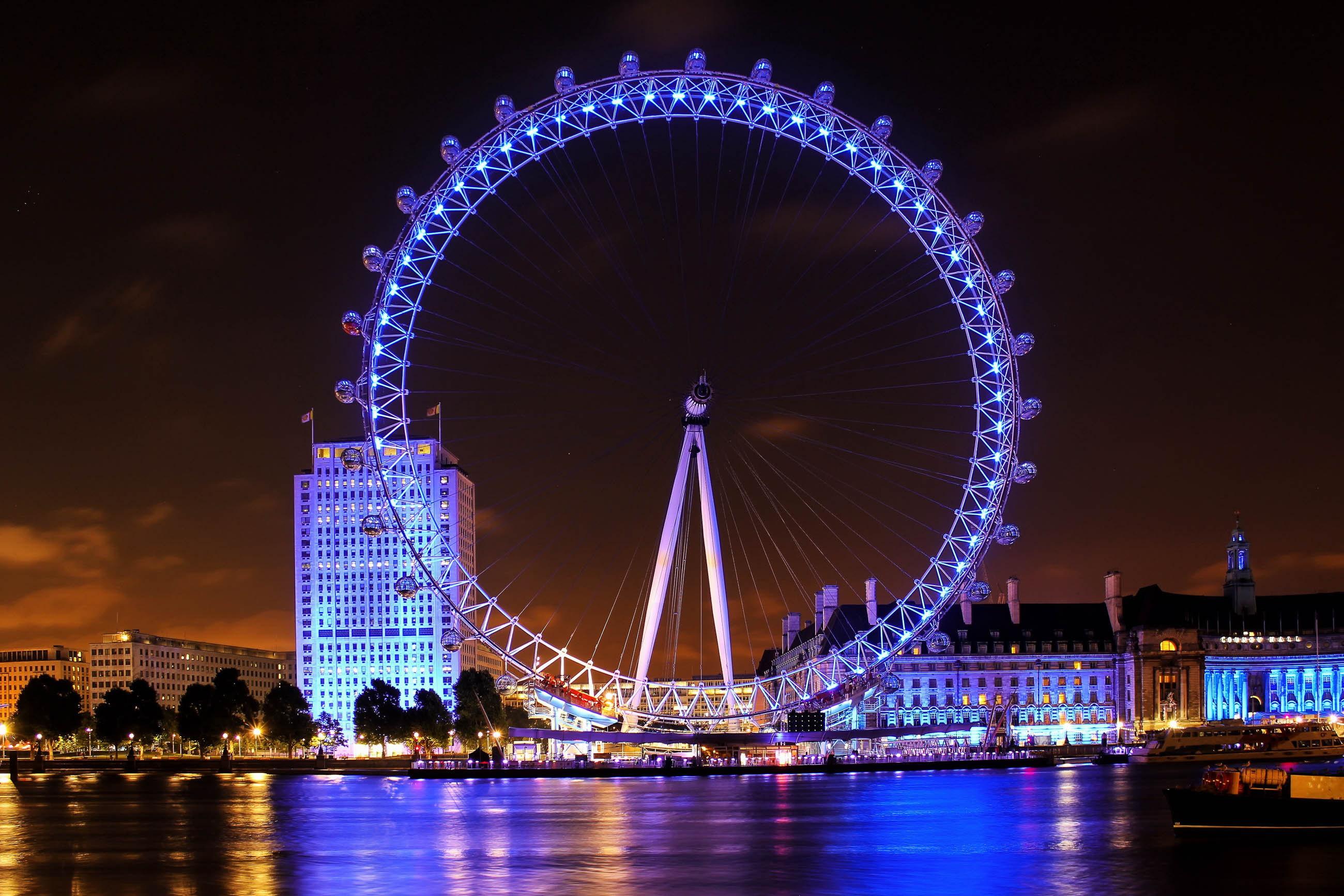London Eye images, Stunning photographs, Famous British landmark, 2600x1740 HD Desktop