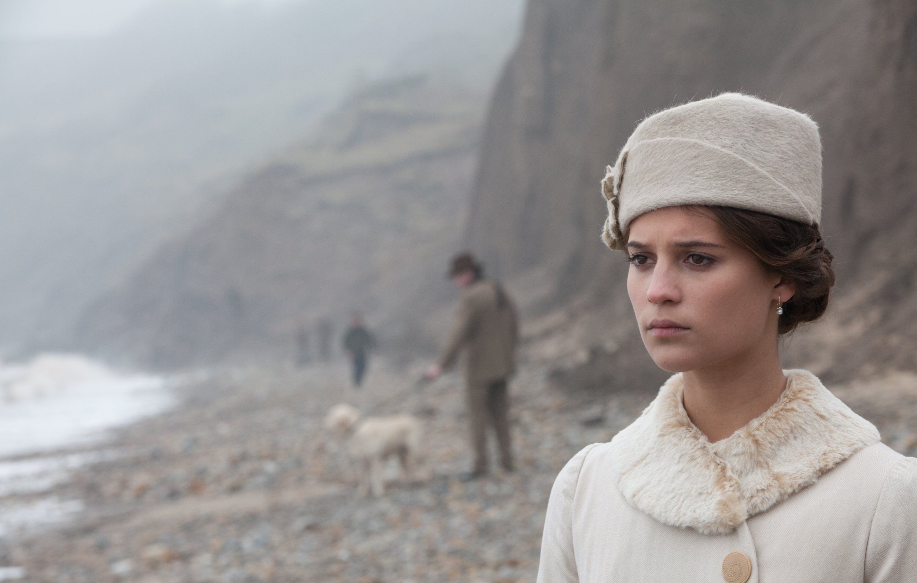 Testament of Youth movie, Thought-provoking content, Engaging storyline, Dramatic film, 3000x1910 HD Desktop