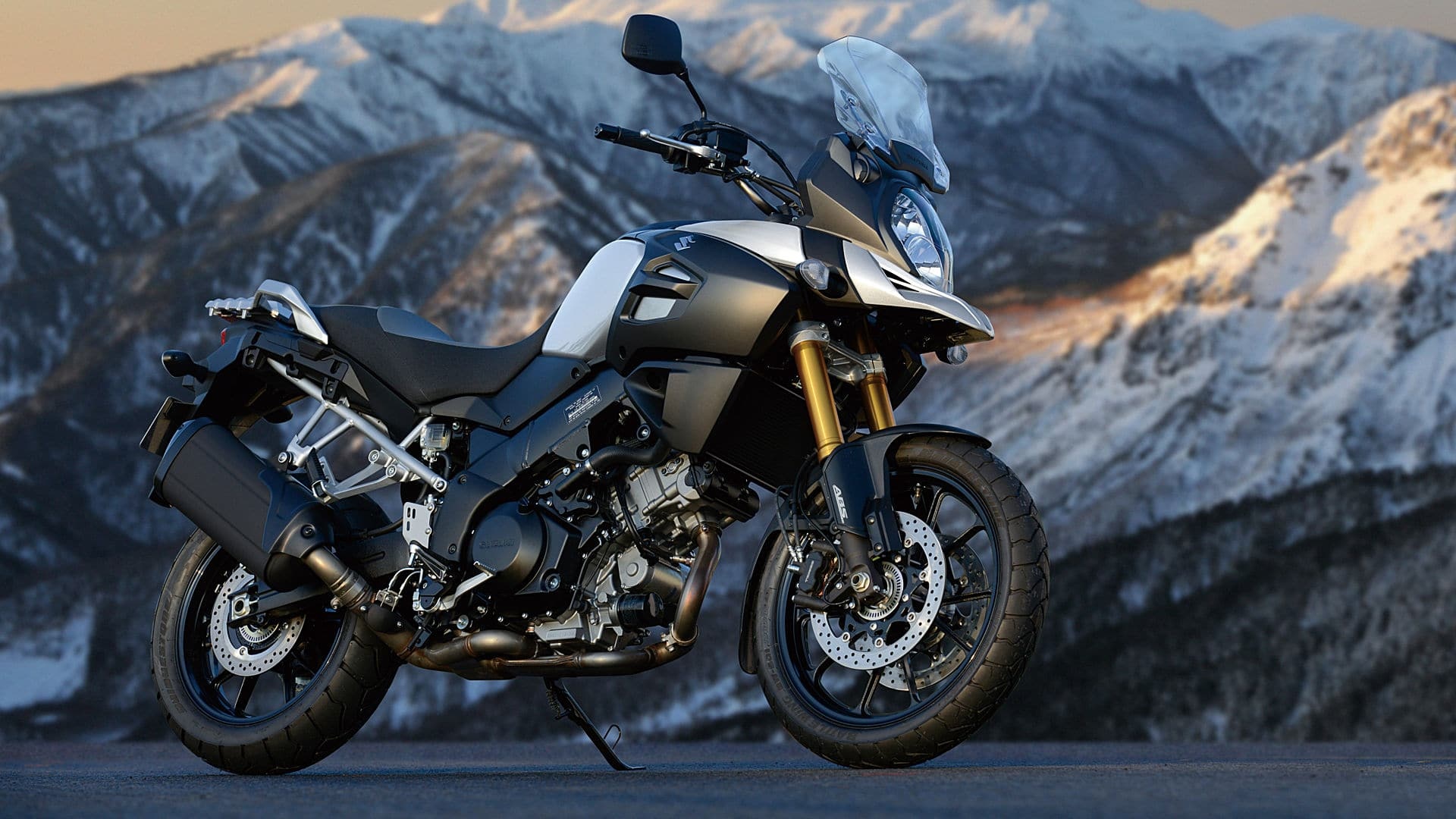 Suzuki V-Strom 650, Impressive wallpapers, Exciting adventure, Motorcycle imagery, 1920x1080 Full HD Desktop