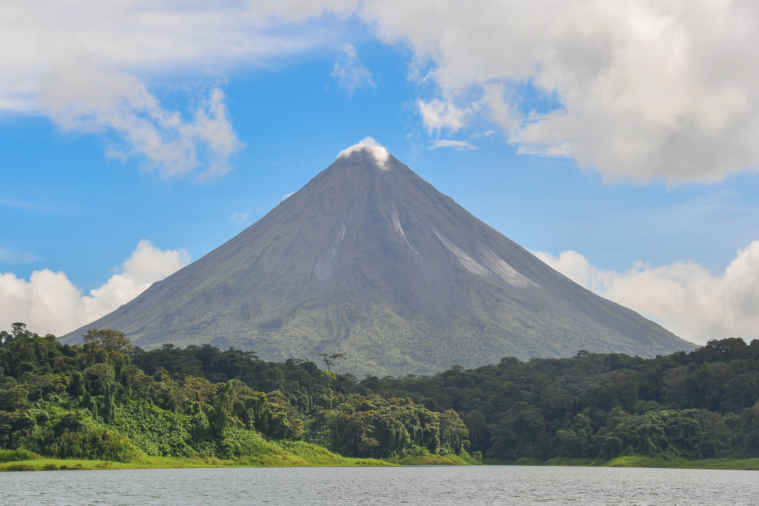 Arenal Volcano, Travel, Waterfalls, Wildlife, 2500x1670 HD Desktop