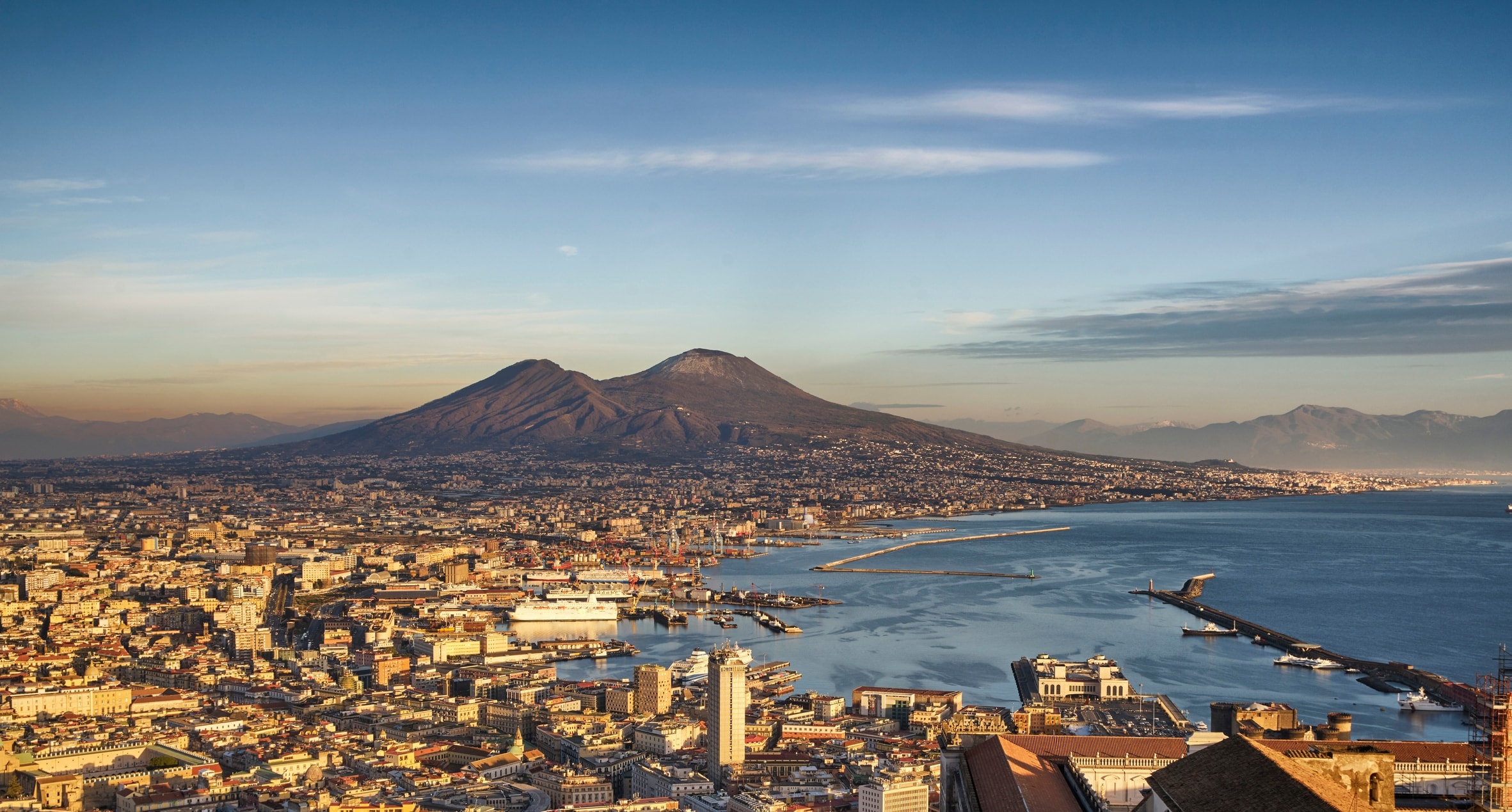 Mount Vesuvius, Worst holiday, Overrated Italian city, 2370x1270 HD Desktop