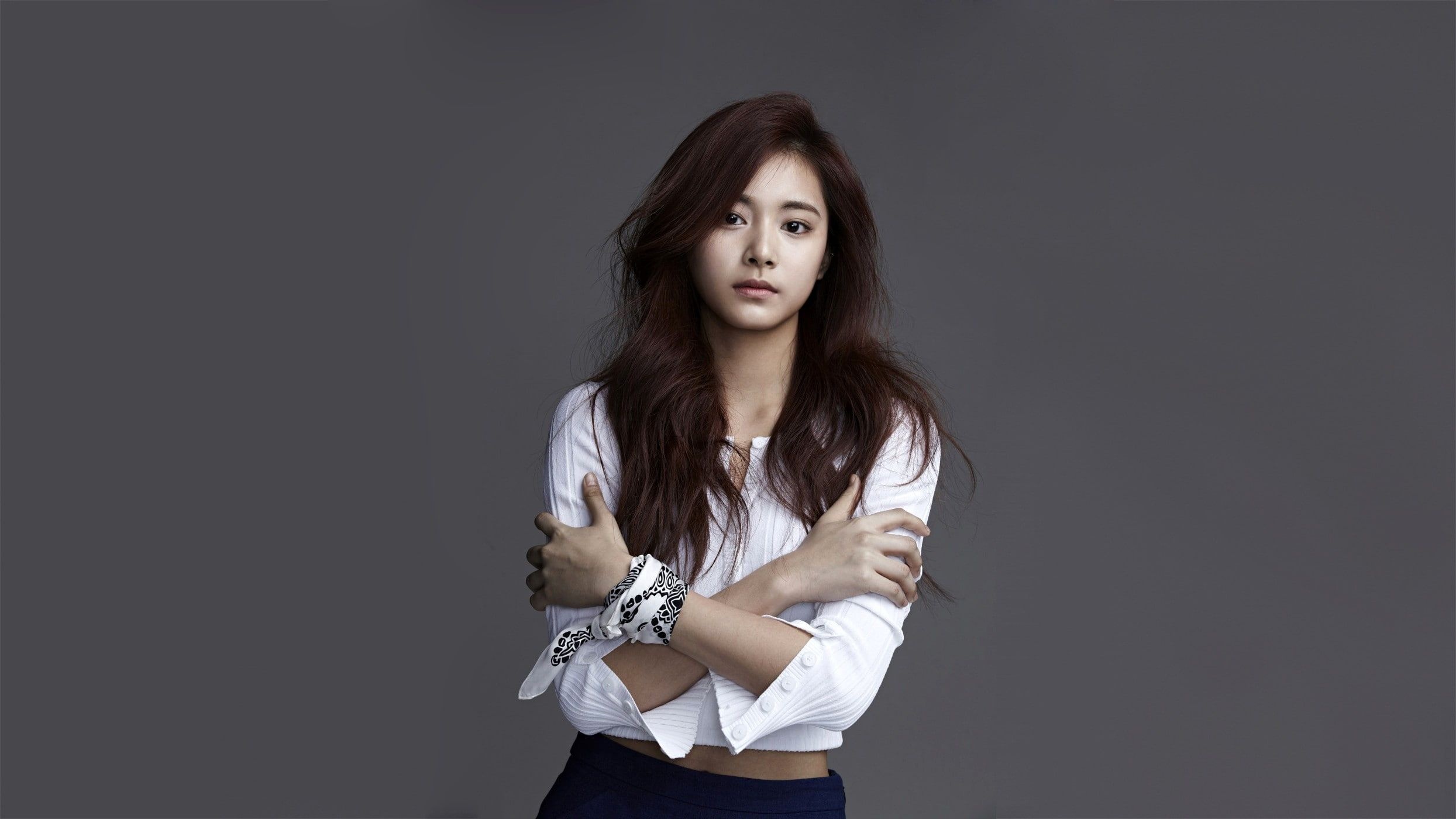 Tzuyu (TWICE), Korean beauty, Long sleeve tops, Asian women, 2490x1400 HD Desktop