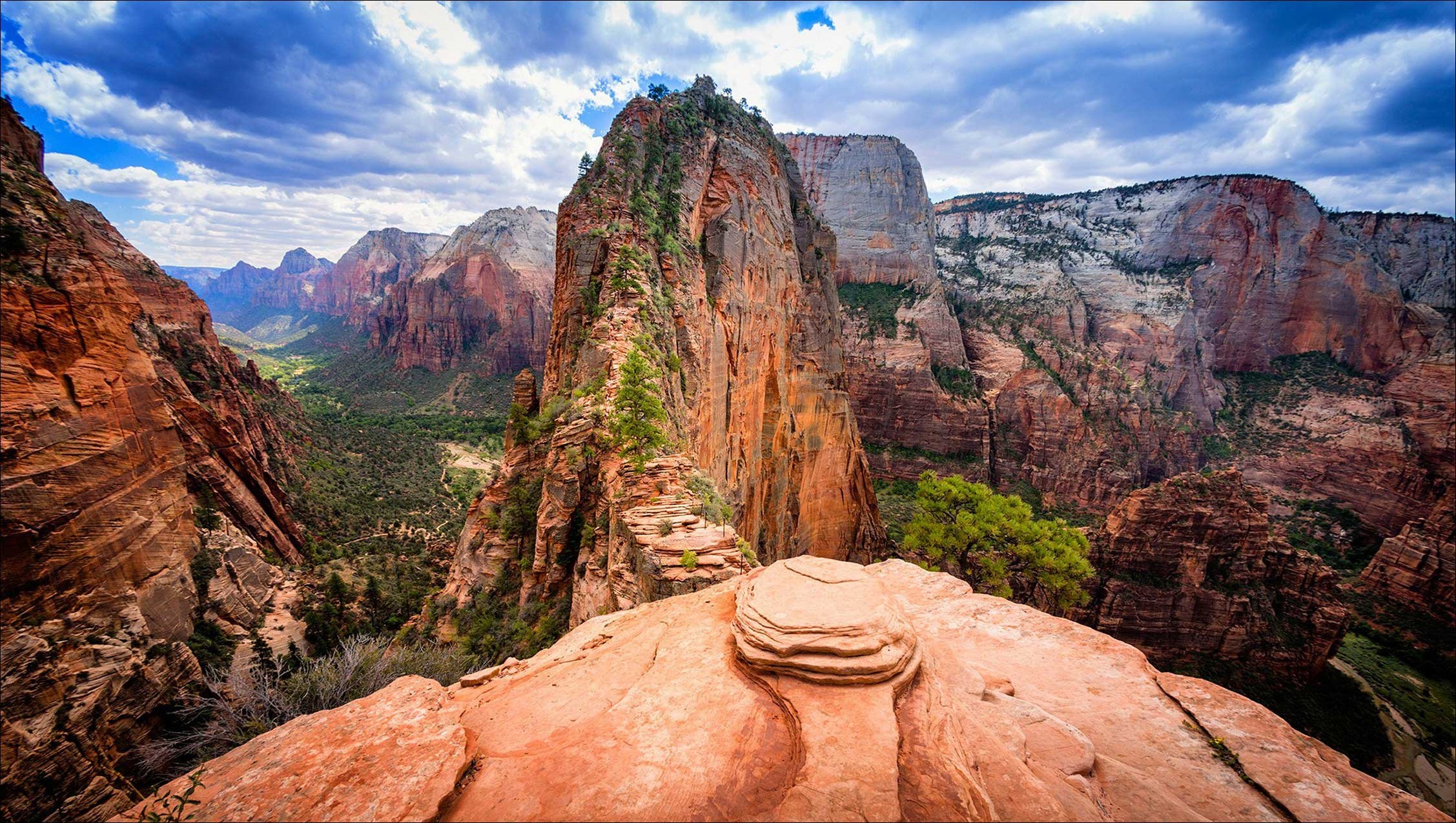 Zion National Park, Stunning backgrounds, Magnificent landscapes, Beautiful views, 2260x1280 HD Desktop