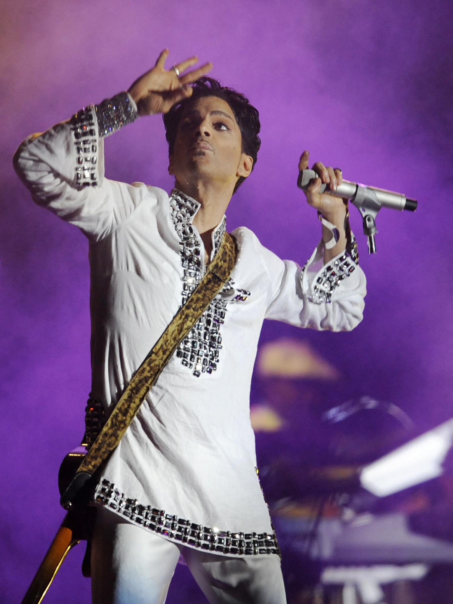 Prince, Concert wallpaper, R&B pop, Free download, 1540x2050 HD Phone