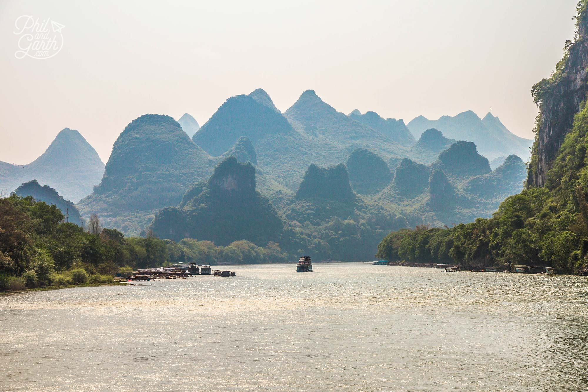 Li River boat cruise, Guilin to Yangshuo, Phil and Garth, 2000x1340 HD Desktop