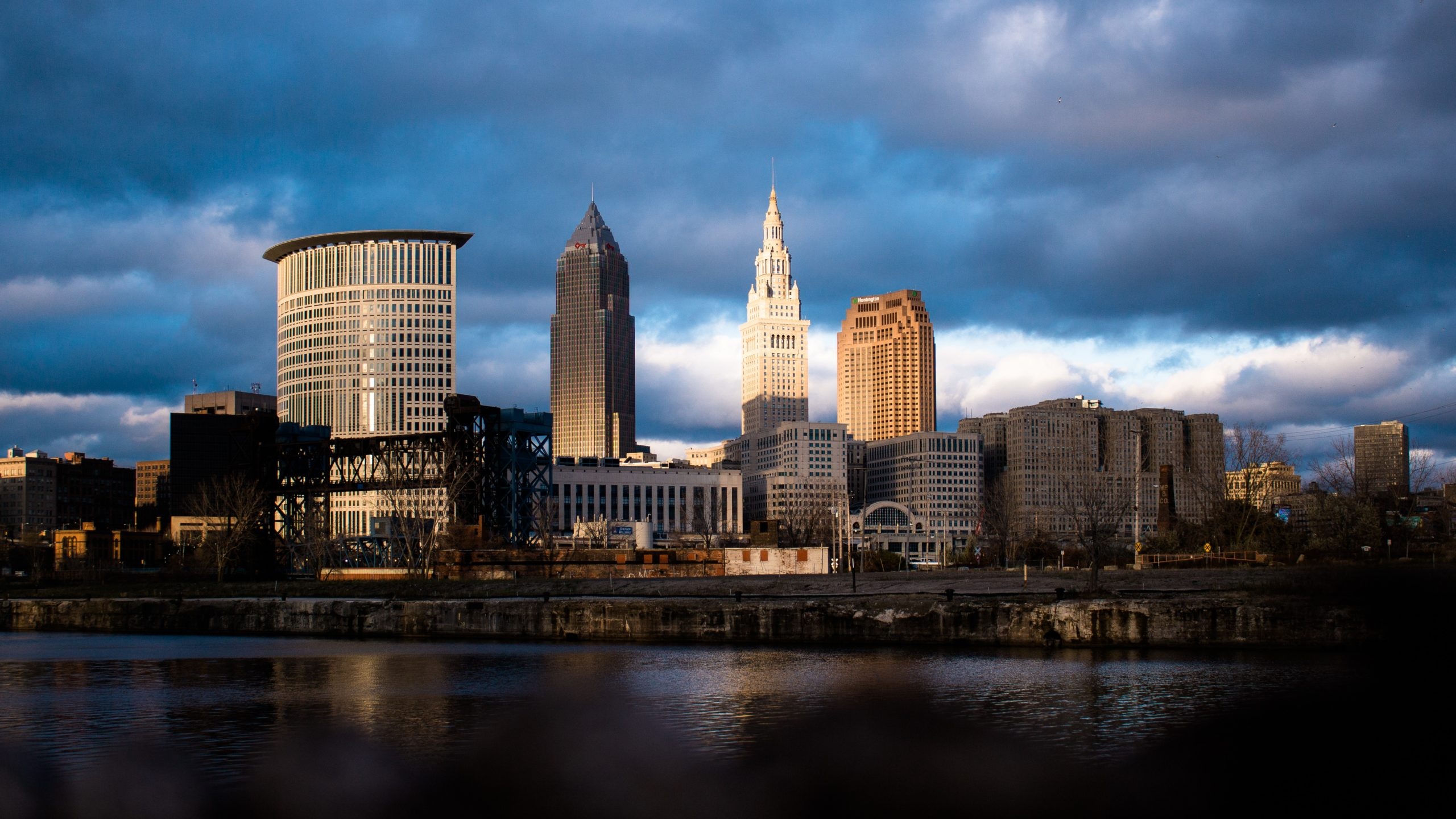 Cleveland Skyline, Building resilience, Climate change planning, Sustainable design, 2560x1440 HD Desktop