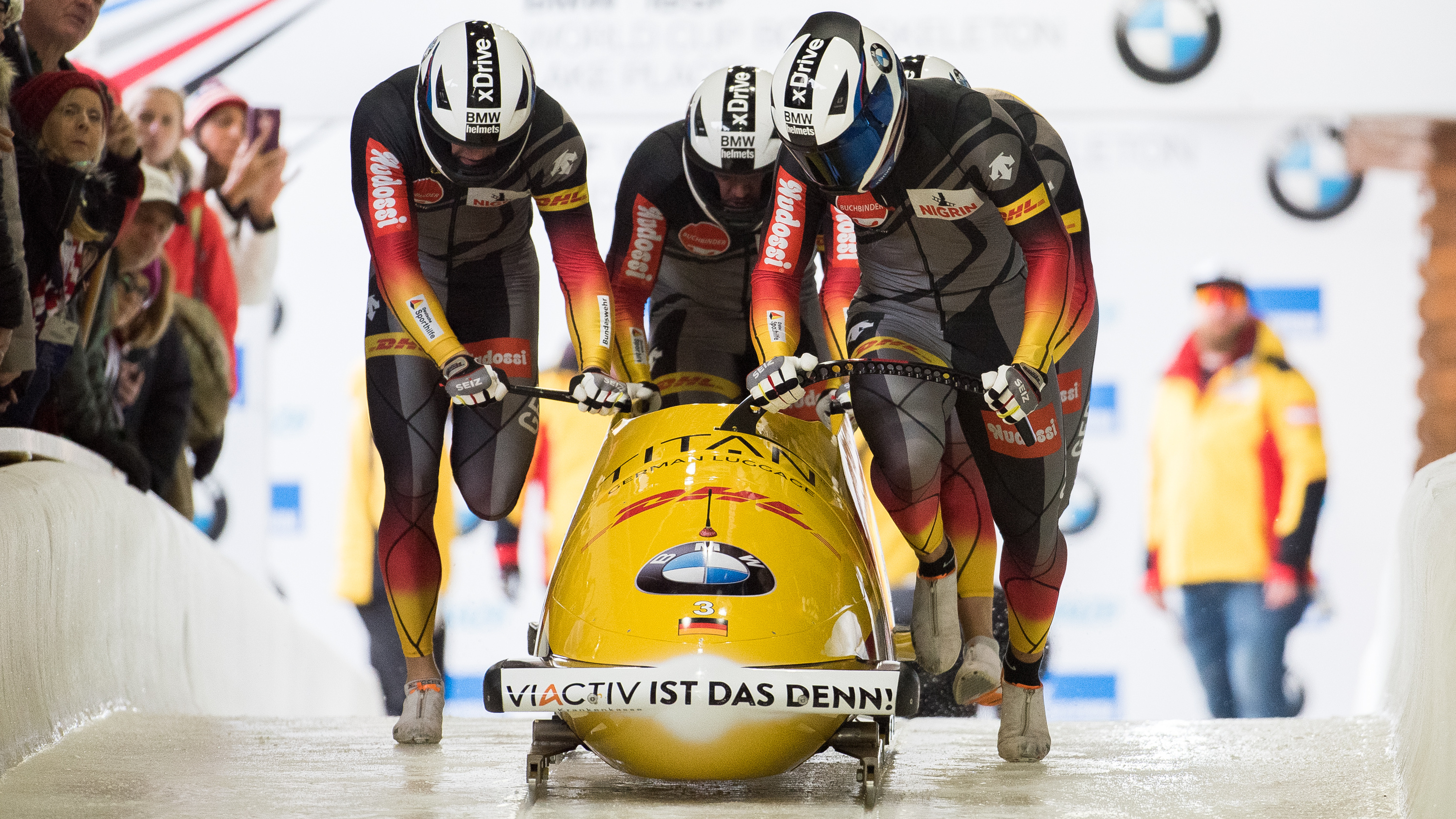 Bobsleigh: A championship organized by Germany's Bobsleigh, Luge and Skeleton Federation. 3000x1690 HD Wallpaper.