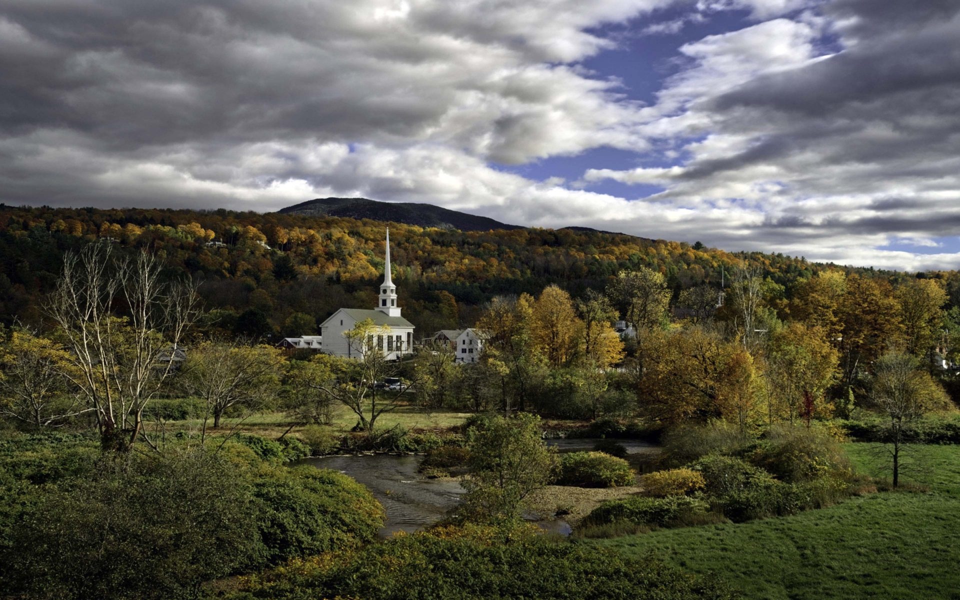 Autumn Stowe community, United States landscape, Church Vermont, Serenity in nature, 1920x1200 HD Desktop