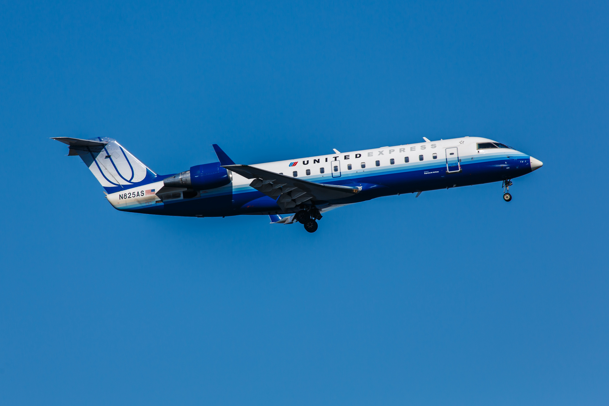 Bombardier CRJ 200, Travels, United Express, JFK Airport Eye, 2120x1420 HD Desktop