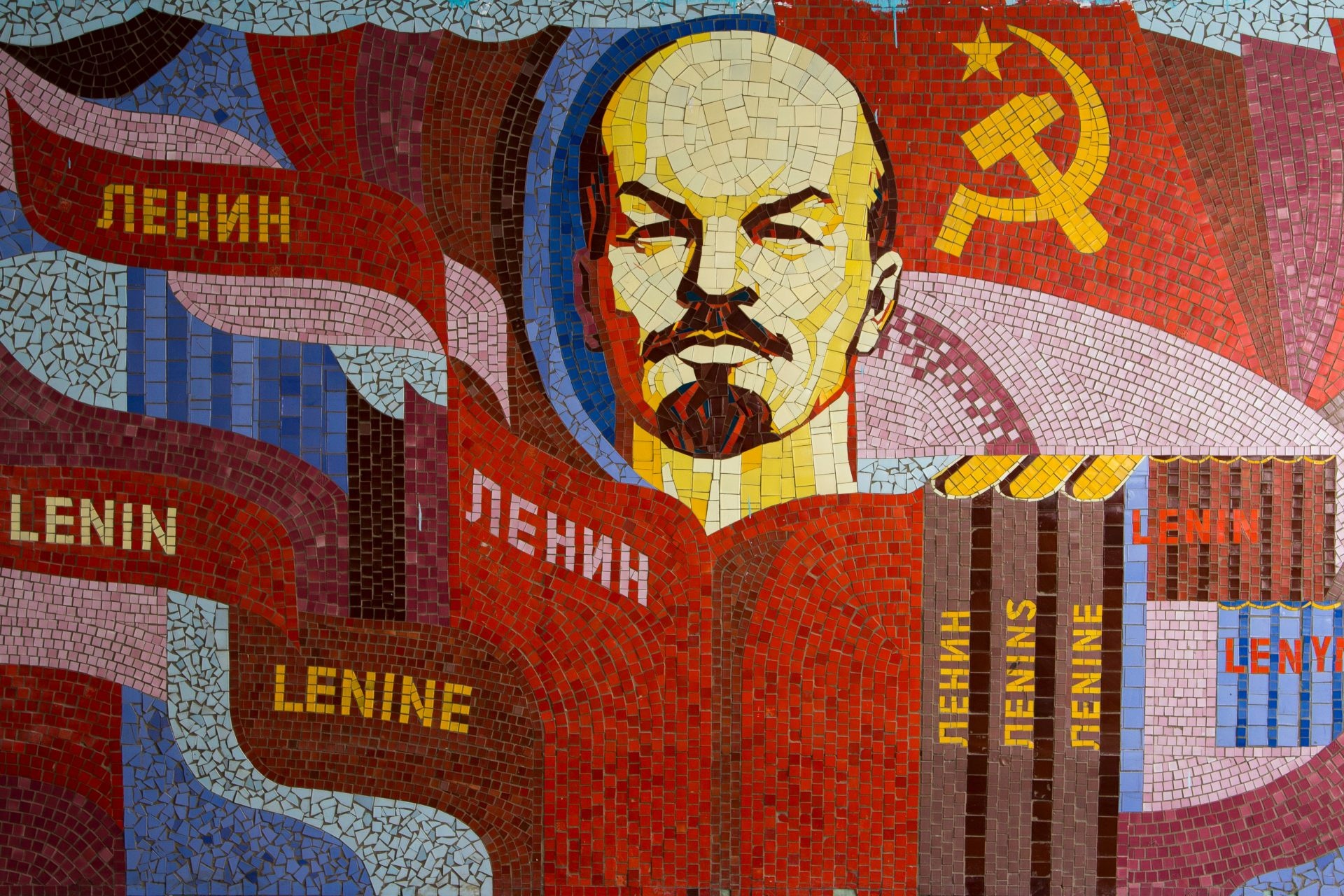 Soviet Union demise, CCP perspectives, Historical collapse, Political analysis, 1920x1280 HD Desktop