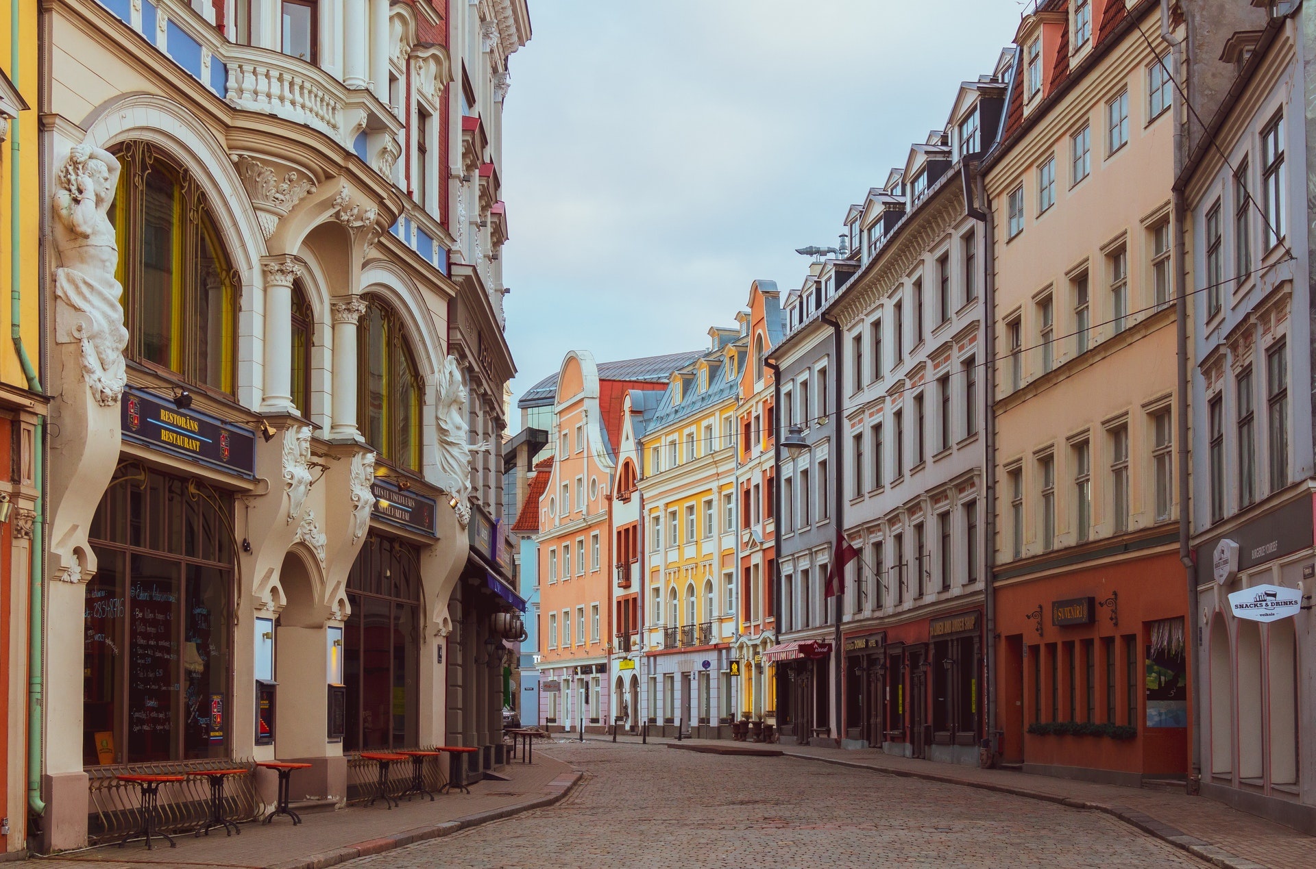 Riga, Latvia, Five-minute guide, In-between travel, 1920x1270 HD Desktop
