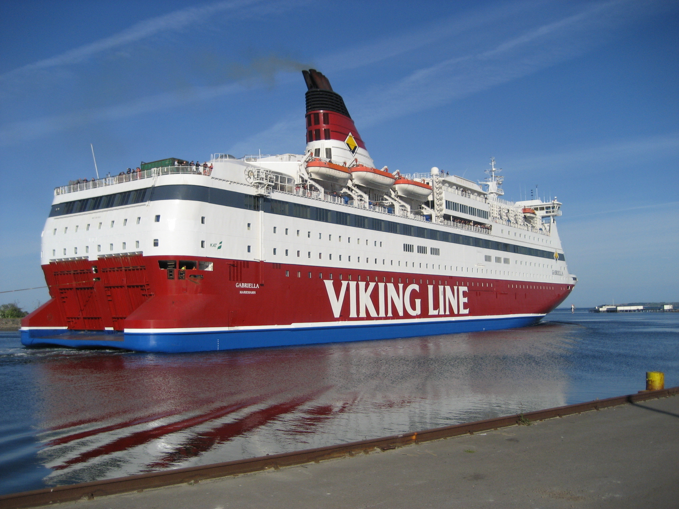Ship: Cruise ferry, Travel, Gabriella, Viking line, Harbor. 2280x1710 HD Background.