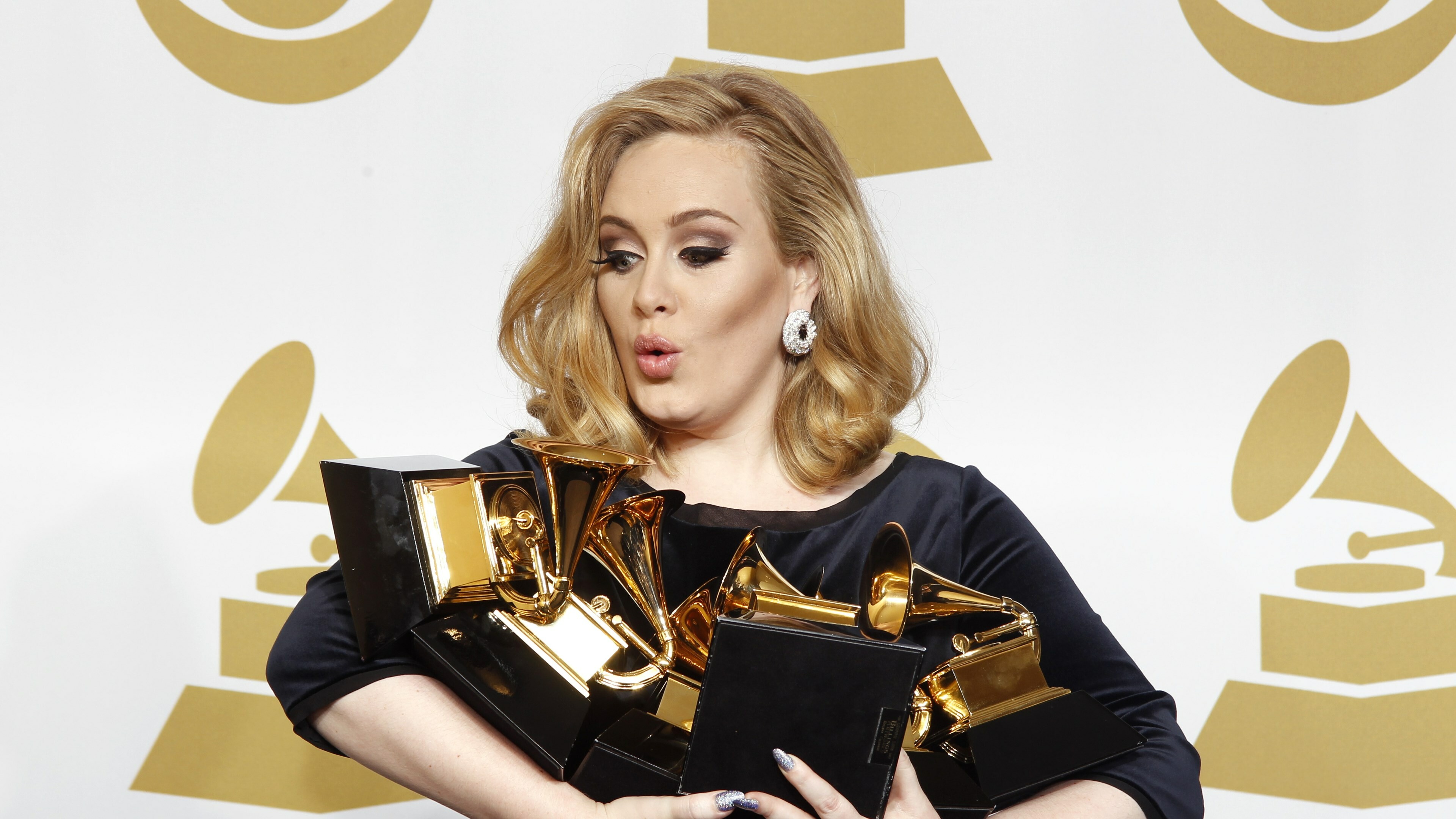 Grammys (Musik), Adele, 4K Ultra HD Hintergrundbild, Hochwertig, Knstlerischer Ausdruck, 3840x2160 4K Desktop