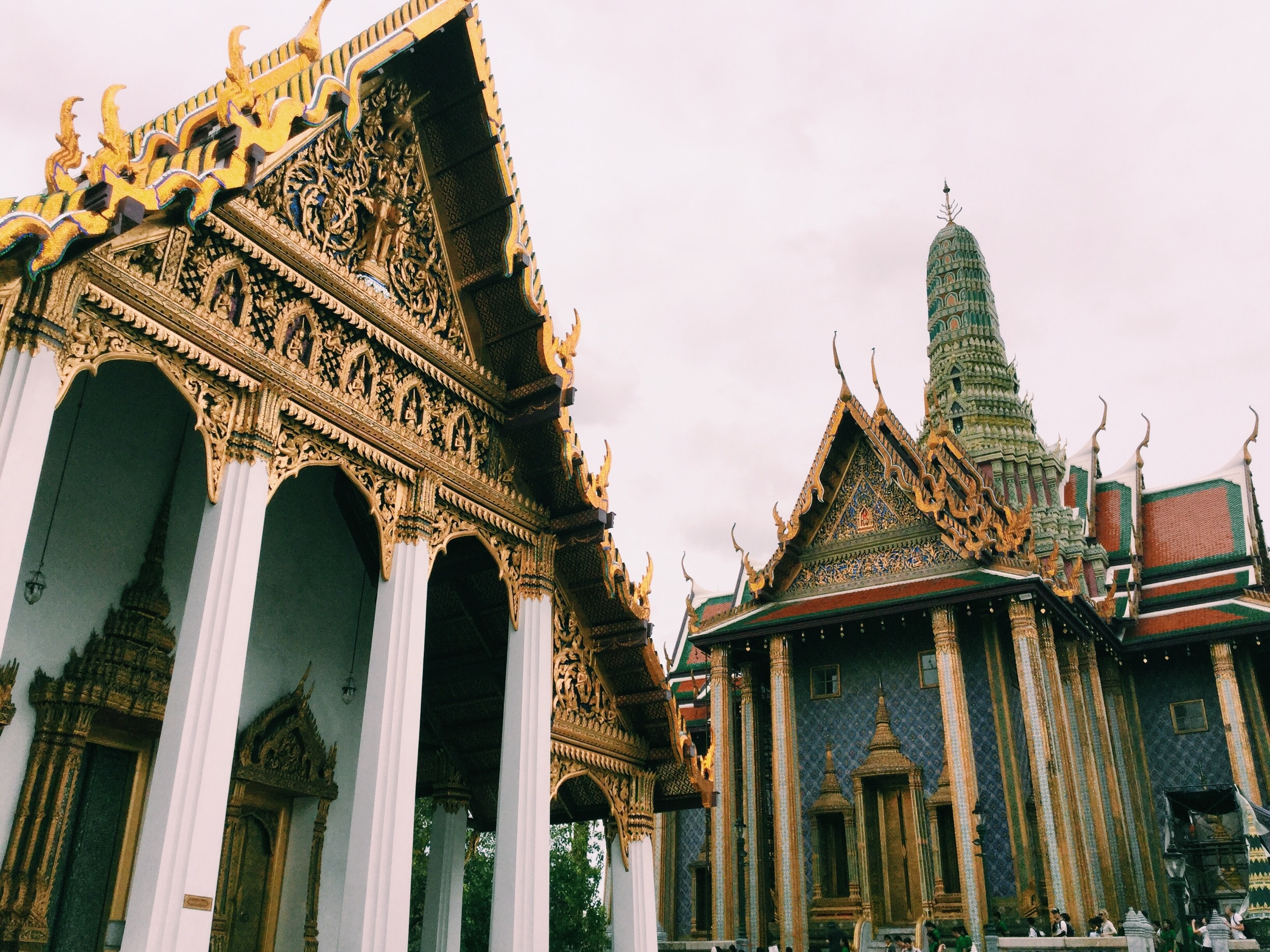 The Grand Palace, Bangkok secrets, Backpack & Bike, 2450x1840 HD Desktop