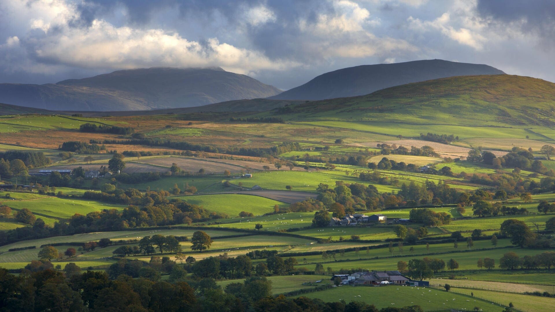 United Kingdom: Wales, Farmland, Snowdonia National Park, Eryri, Natural landscape. 1920x1080 Full HD Background.