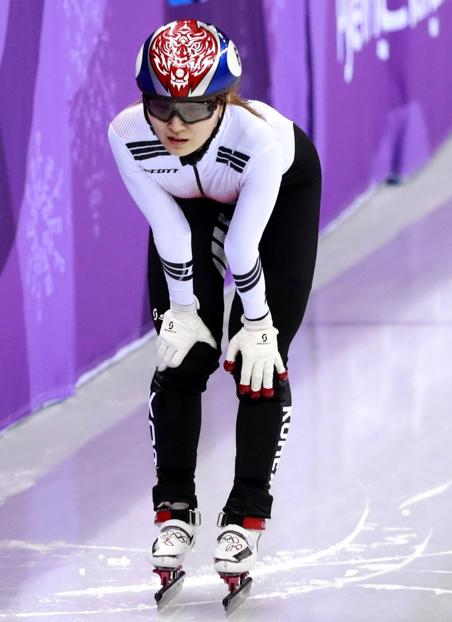Choi Min-jeong, Winter Olympics 2018, Speed skater Kim Boutin, Bronze medal, 1530x2100 HD Phone