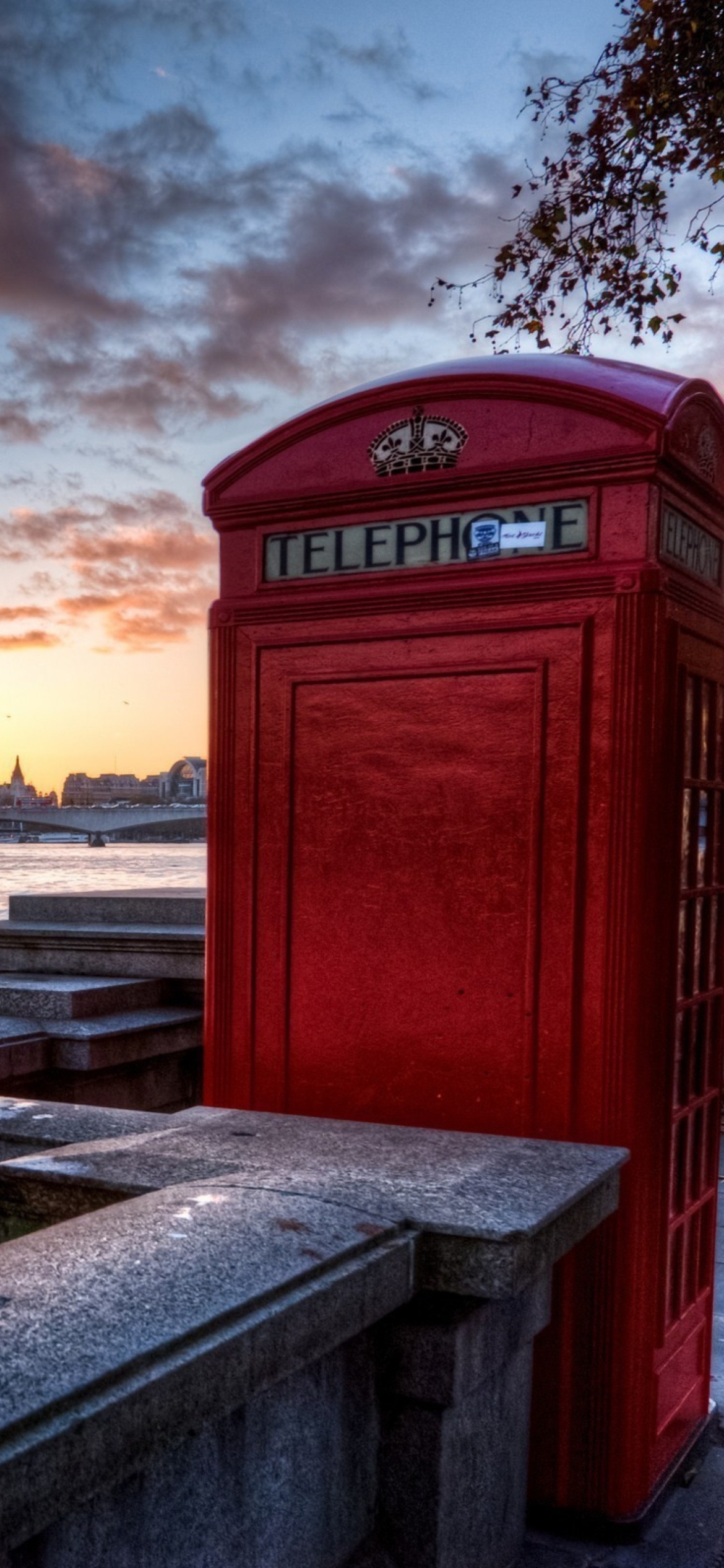England phone booth, London wallpaper, iPhone 11, Captivating imagery, 1170x2540 HD Handy