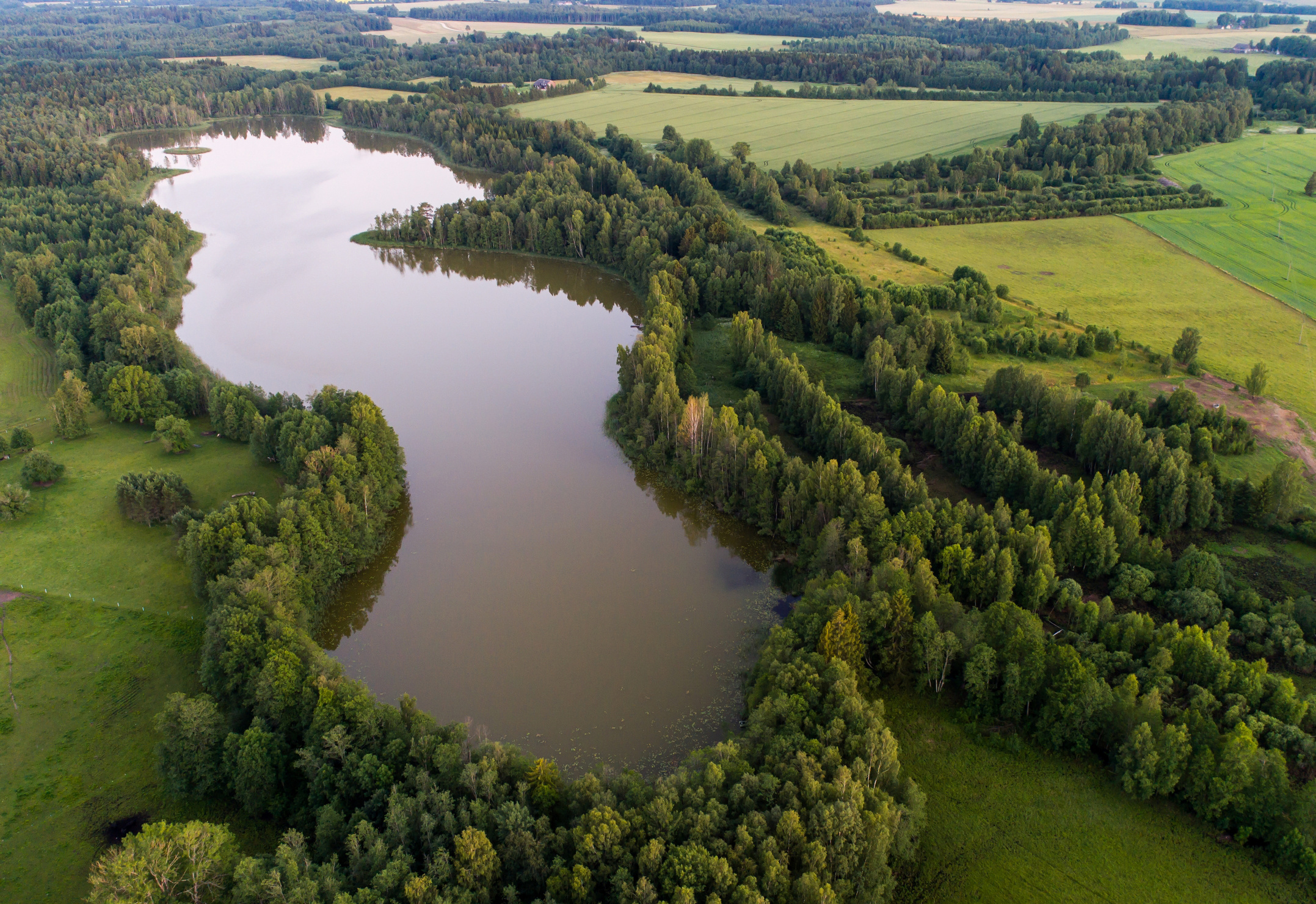 Beautiful pictures, Estonia nature, The pond beautiful, 2160x1480 HD Desktop