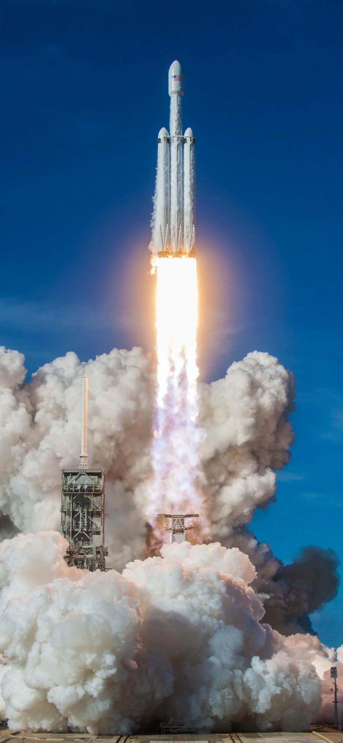 Elon Musk: SpaceX, Aerospace engineering, Falcon 9. 1130x2440 HD Background.