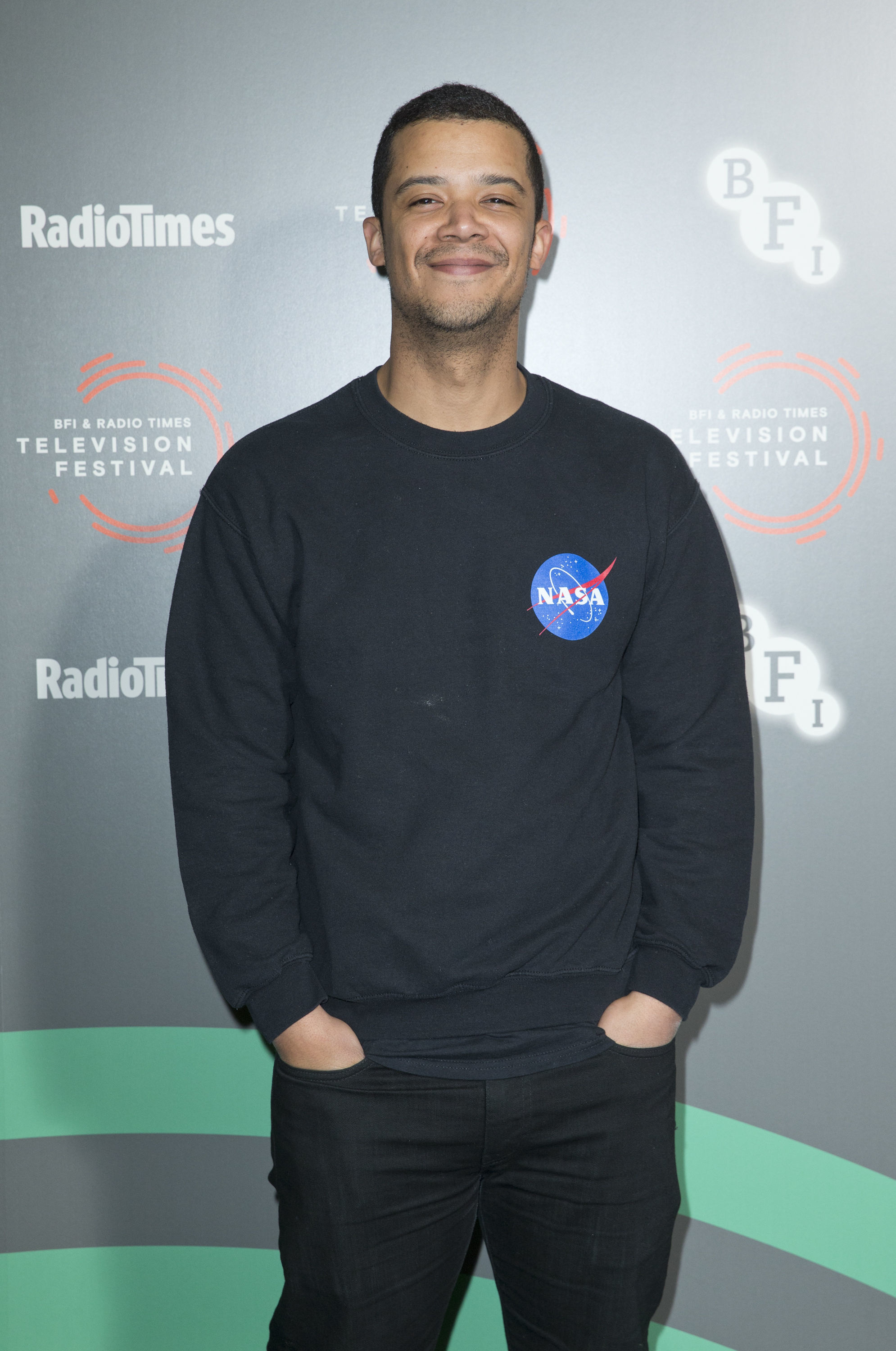 Jacob Anderson, Game of Thrones, Endless night shoots, Actual poo, 1990x3000 HD Handy