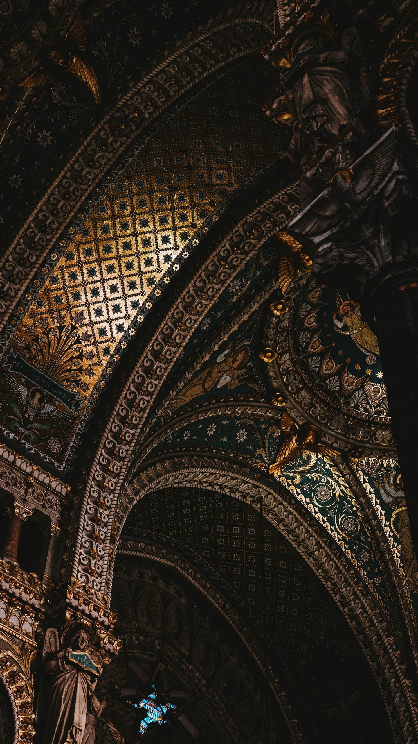 Gothic Architecture: Dome, Old building, Medieval construction style, Interior, Ornate decoration. 1440x2560 HD Wallpaper.