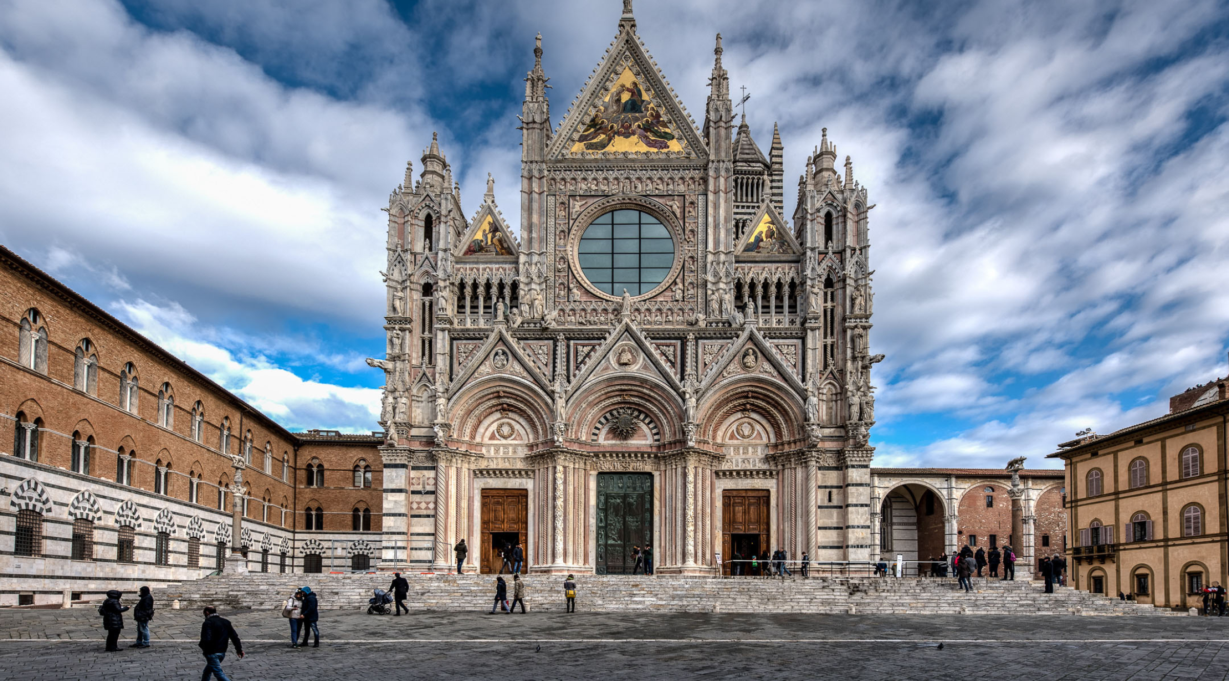 Siena Cathedral, Wallpaper-worthy, Beautiful architecture, Captivating facade, 2400x1340 HD Desktop