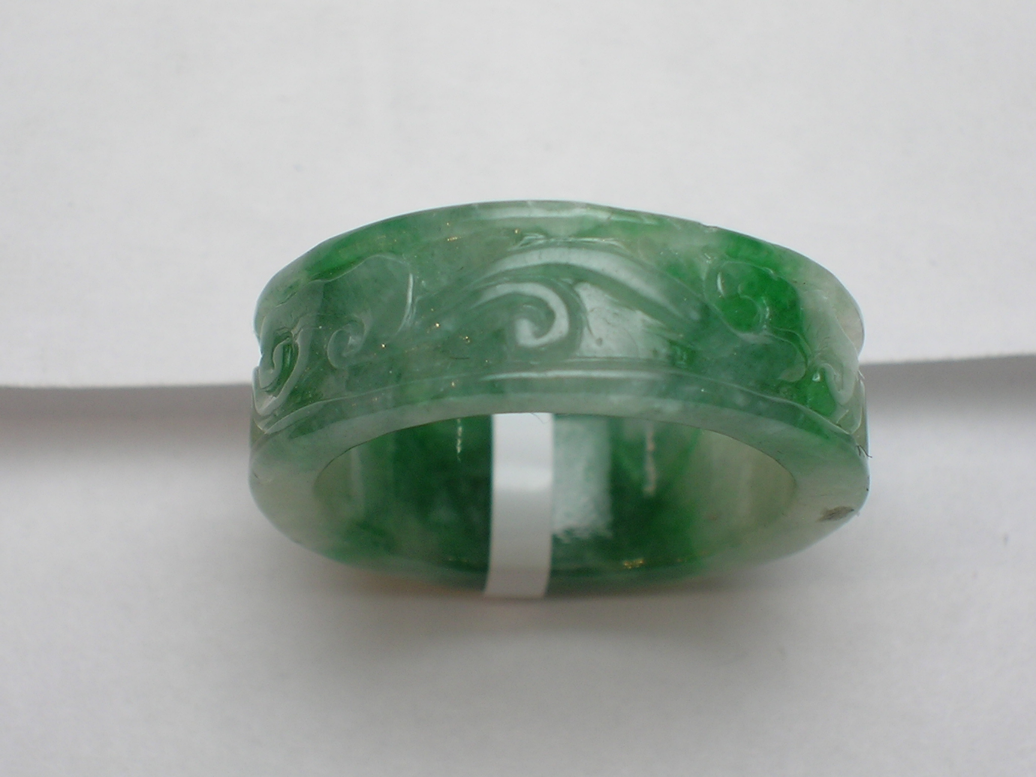 Dragon jade ring, Symbol of power, Exquisite craftsmanship, Unique jewelry, 2050x1540 HD Desktop