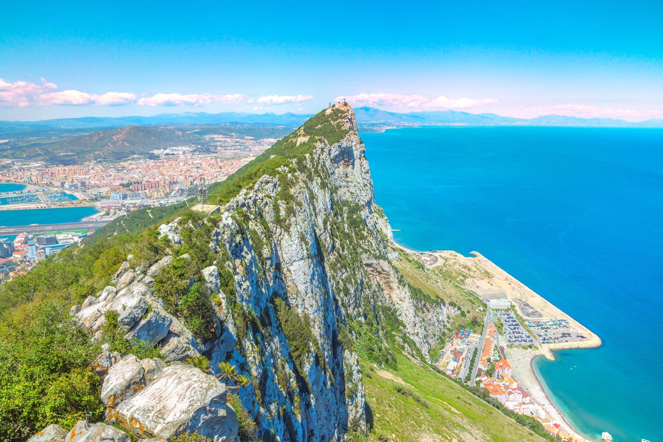 Gibraltar, Top attractions, Dining and hotels, 2250x1500 HD Desktop