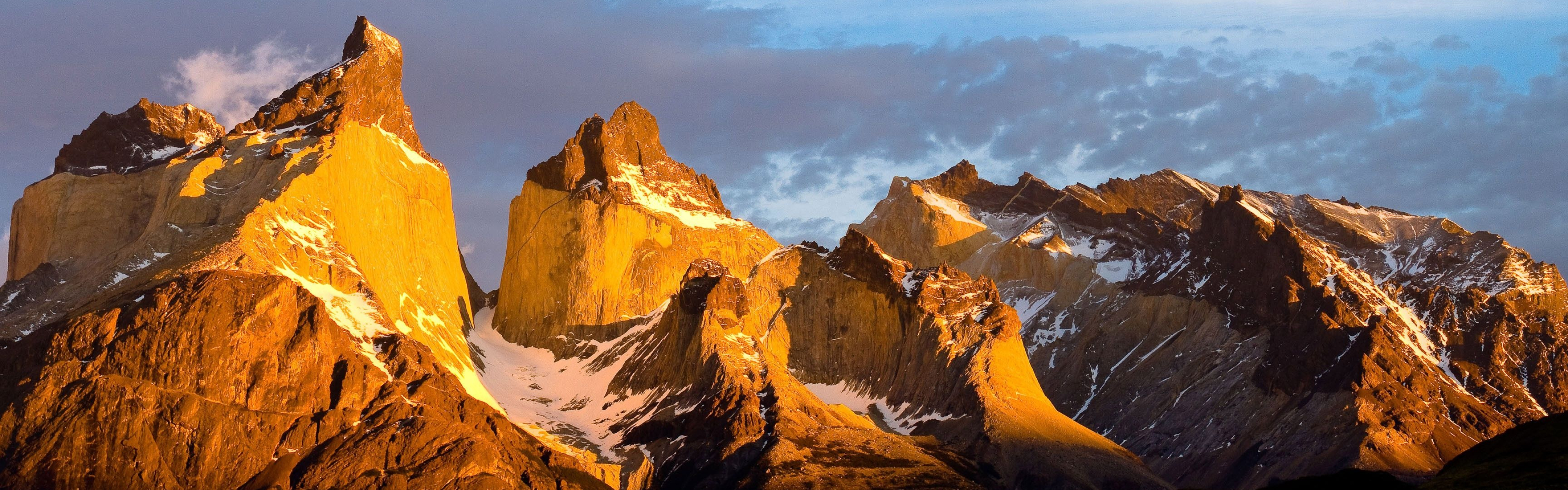 Chile: Patagonia, Spain conquered and colonized the region in the mid-16th century. 3840x1200 Dual Screen Background.
