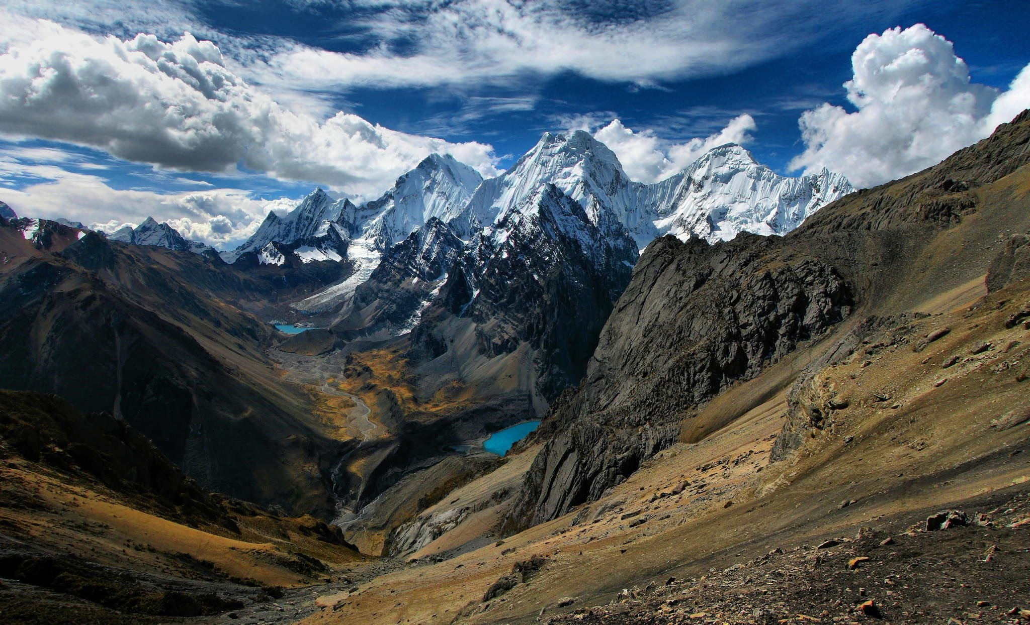 Peru mountains landscape, Breathtaking scenery, Serene beauty, Desktop background, 2050x1250 HD Desktop