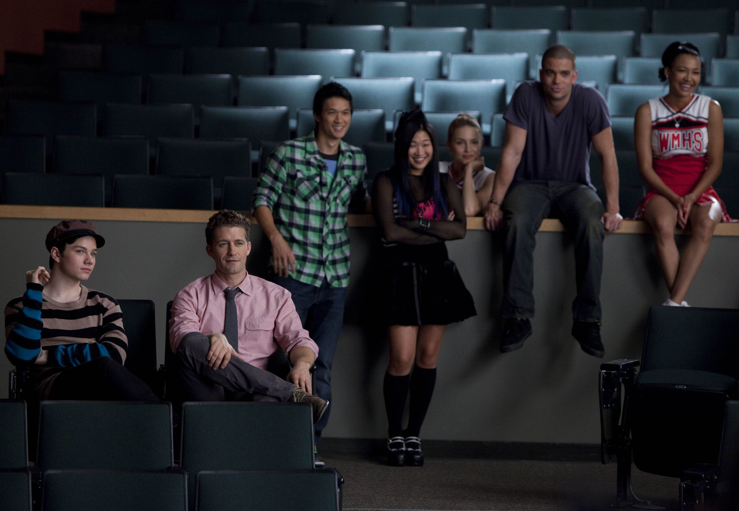 Glee (TV series): Season 2, Dianna Agron, Chris Colfer, Matthew Morrison, Jenna Ushkowitz. 2560x1780 HD Wallpaper.