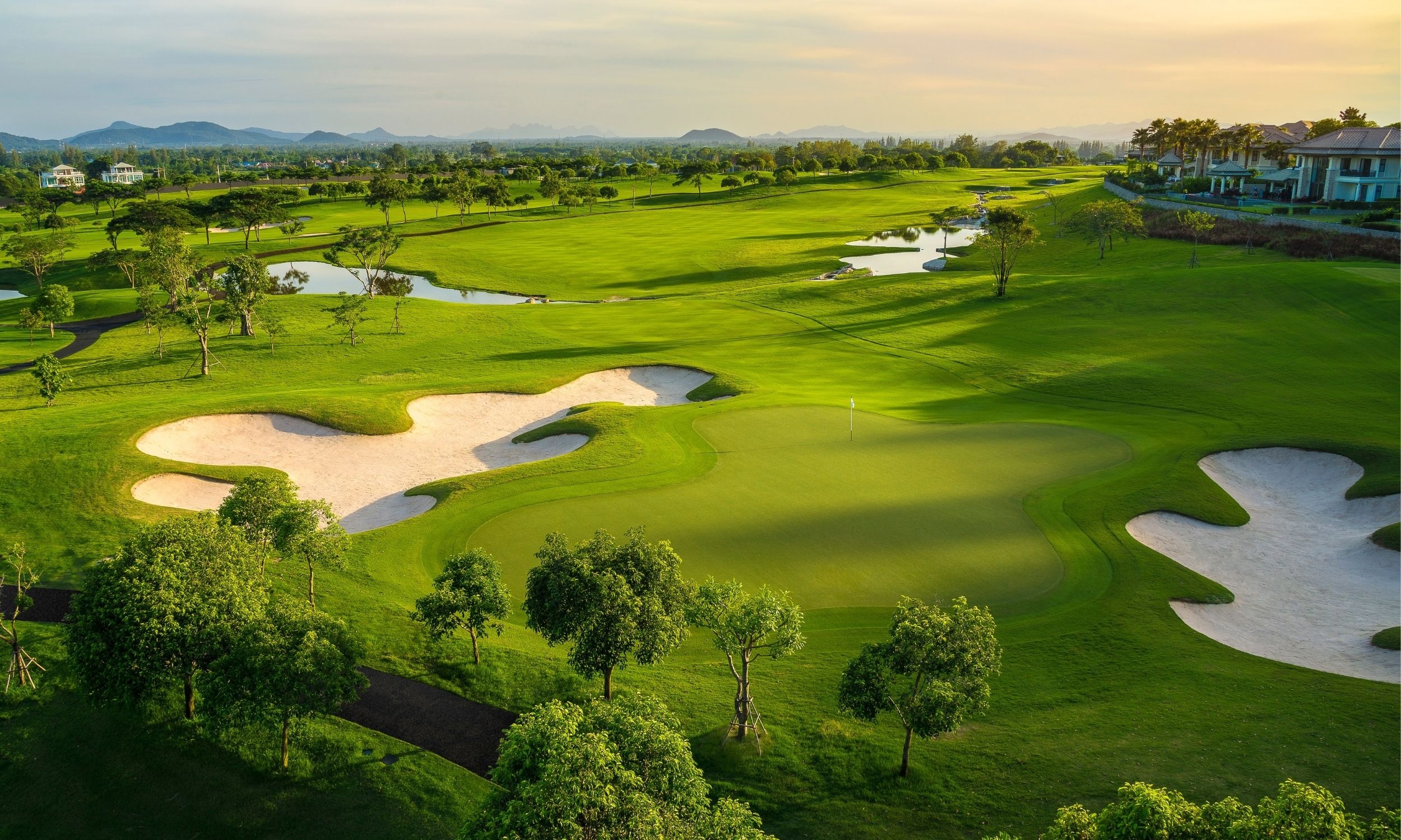 Golf Course: Thailand Resorts, Black Mountain Club, Ace, A hole in one, Birdie, Fairway. 2500x1500 HD Background.