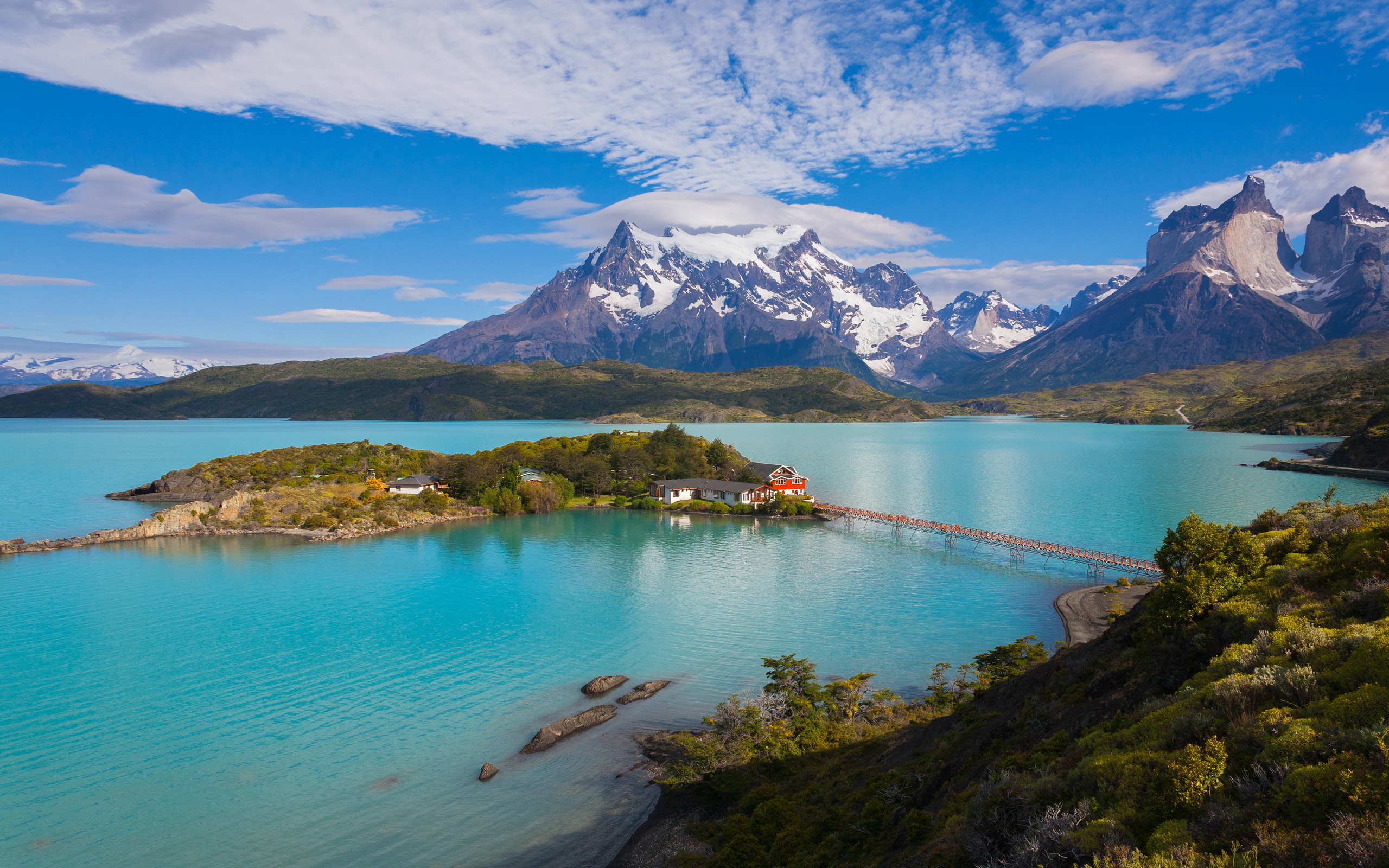 Torres del Paine Blue Lake, Patagonia Chile, 2560x1600 HD Desktop