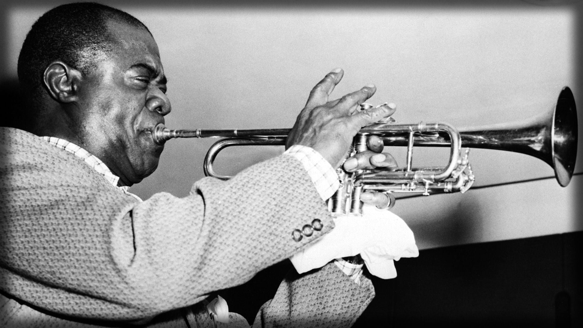 Trumpet: Louis Armstrong, An American trumpeter and vocalist, One of the most influential figures in jazz. 1920x1080 Full HD Wallpaper.