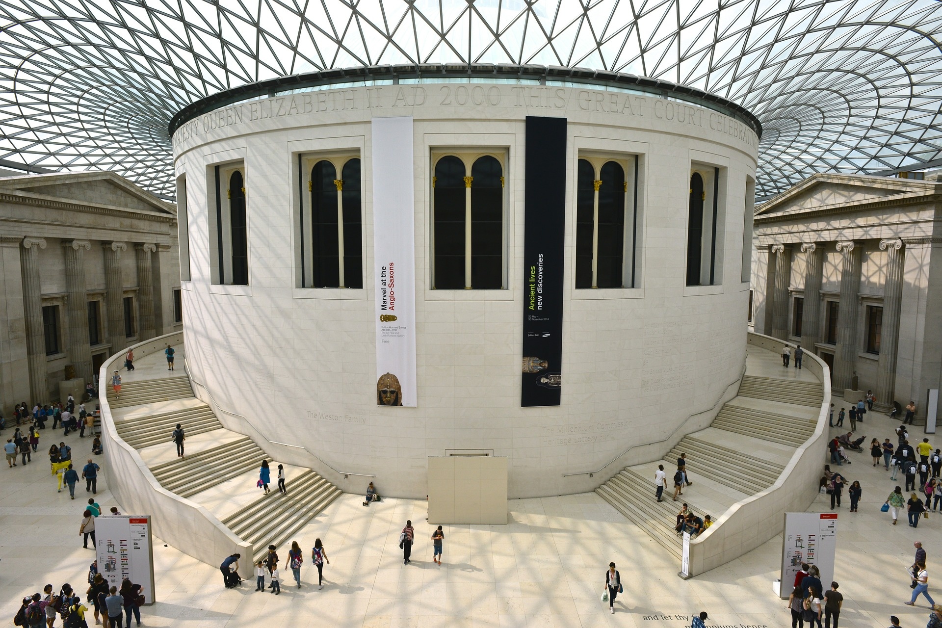 British Museum, London attraction, Historical monument, Stiftung foundation, 1920x1280 HD Desktop