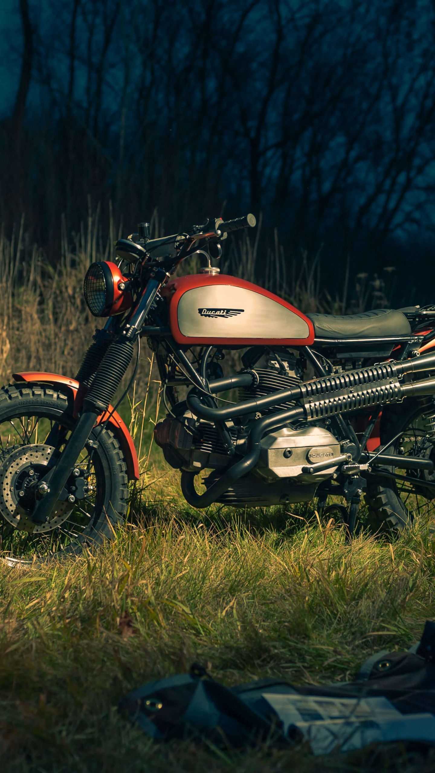 Ducati Scrambler, Stylish backgrounds, Custom bike, Scrambler Icon, 1440x2560 HD Handy