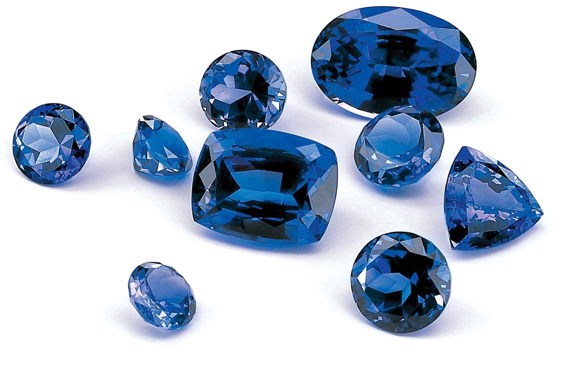 Sapphire gemstone, Blue sapphire, Precious jewel, 1920x1280 HD Desktop