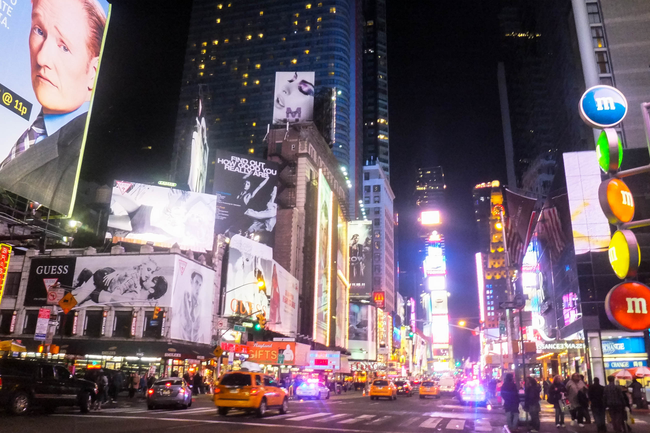 Broadway im Herzen von New York City, 2600x1740 HD Desktop