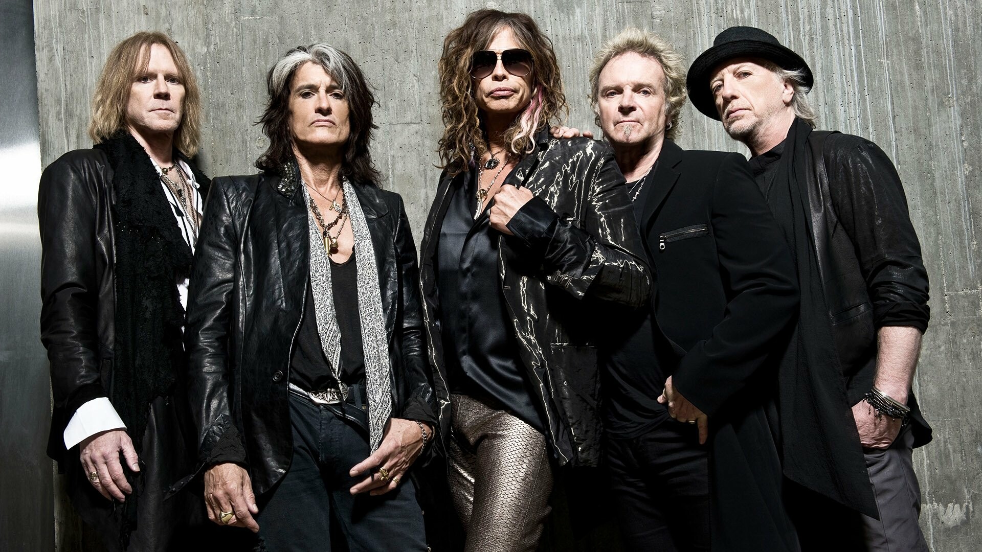 Aerosmith: Get a Grip became the band's first album to reach number one in the United States, Steven Tyler. 1920x1080 Full HD Background.