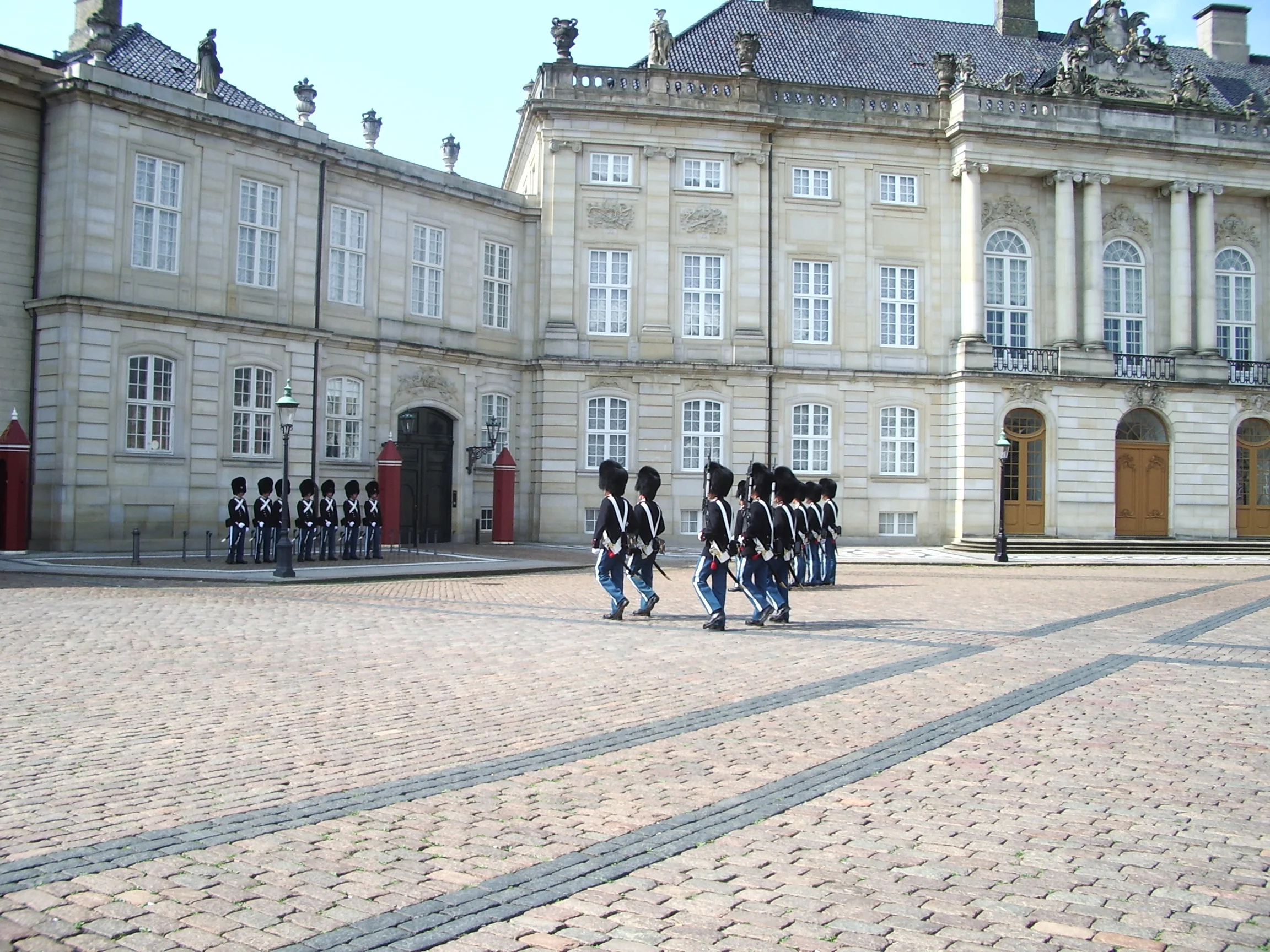 Amalienborg Palace, Copenhagen, Royal Residence, Danish History, 2310x1730 HD Desktop