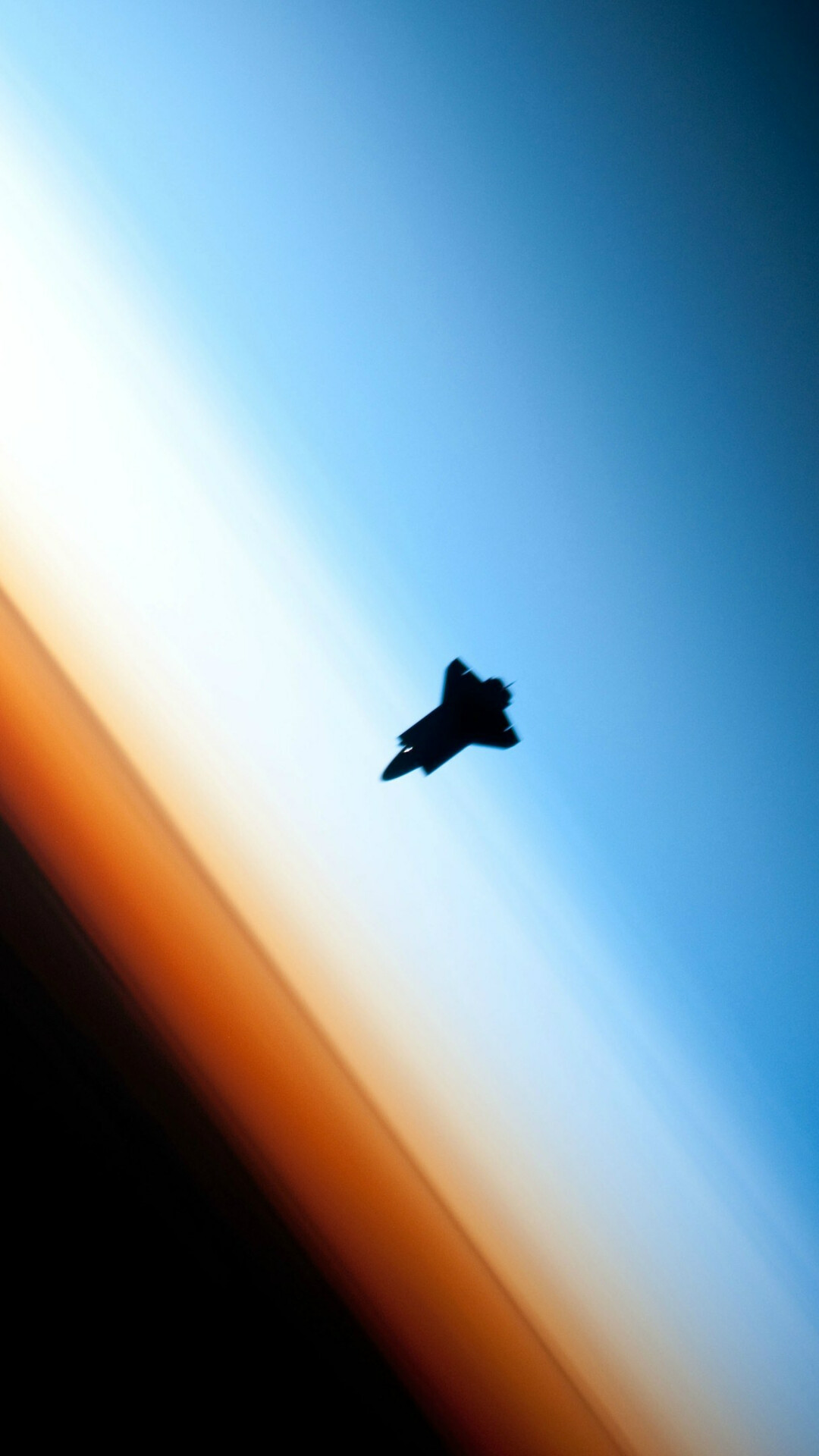 Space Shuttle: Columbia was destroyed during re-entry in 2003, Silhouette, Horizon. 1080x1920 Full HD Background.