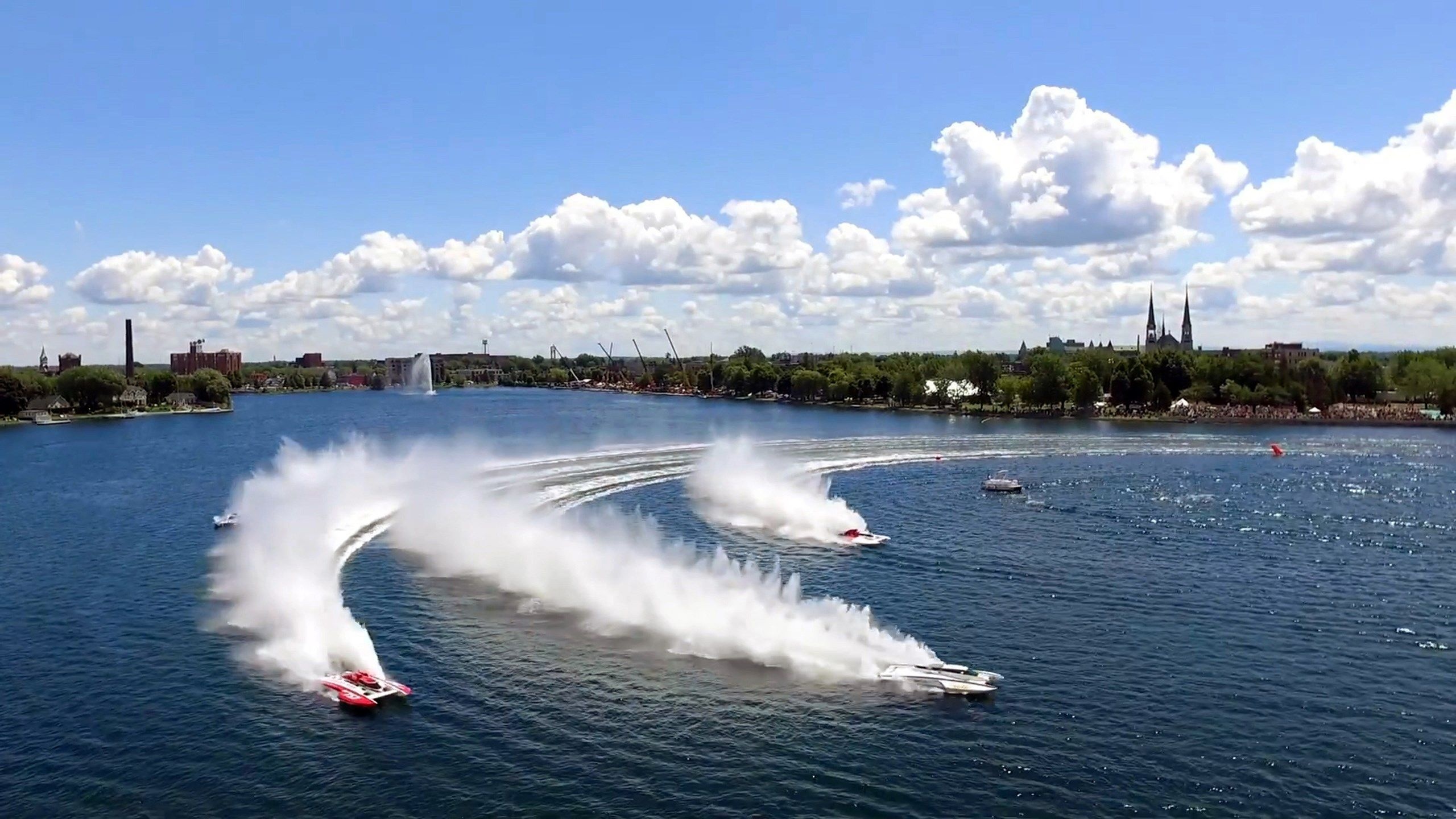 Hydroplane: A sport involving racing motorboats on lakes and rivers. 2560x1440 HD Wallpaper.